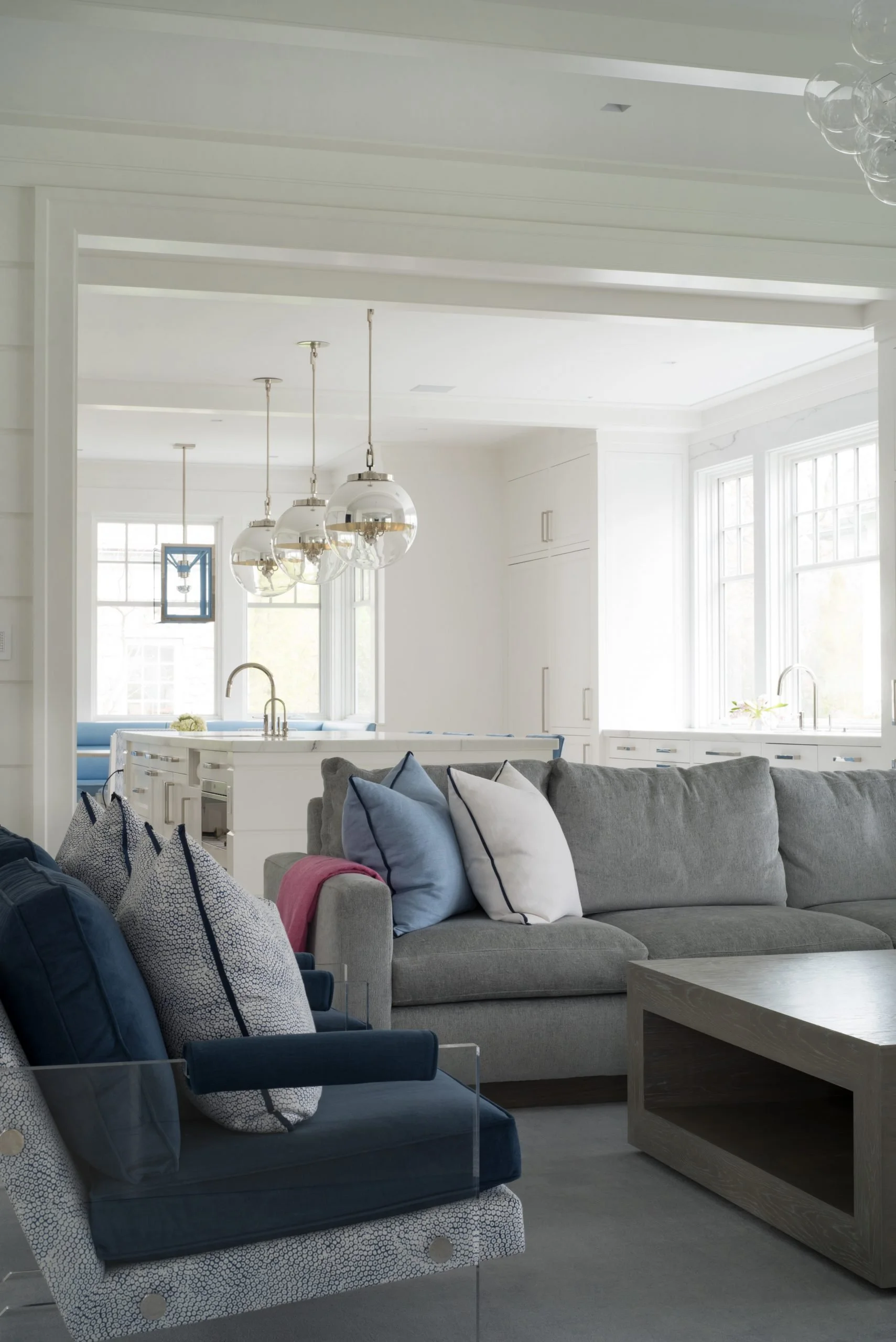 Good-Bones-Design-Graham-Veysey-28-Family-Room3-Interior-Design.jpg