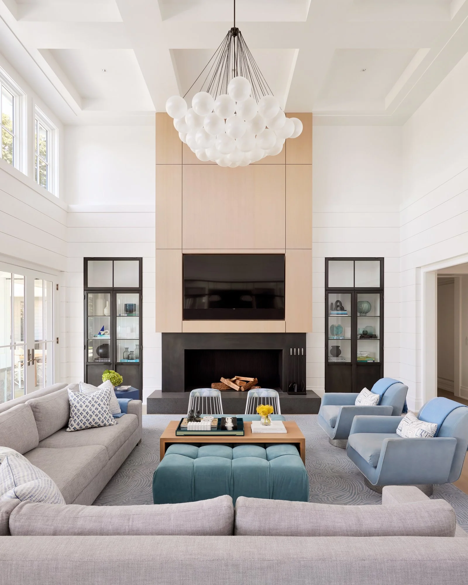 good-bones-design-59-interior-family-room.jpg