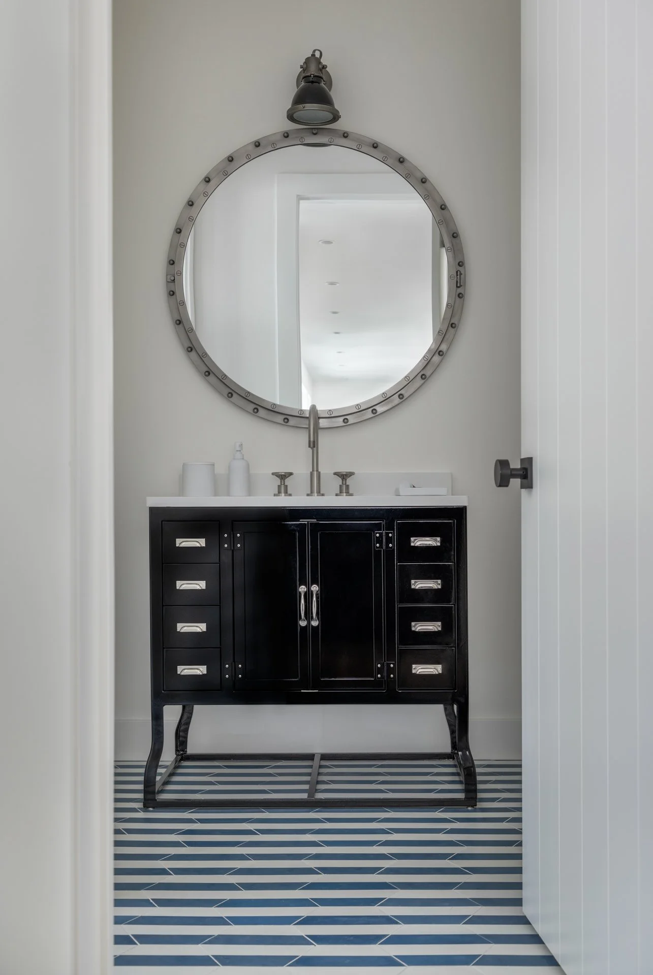 Good Bones Design by Graham Veysey Powder Room Interior Design