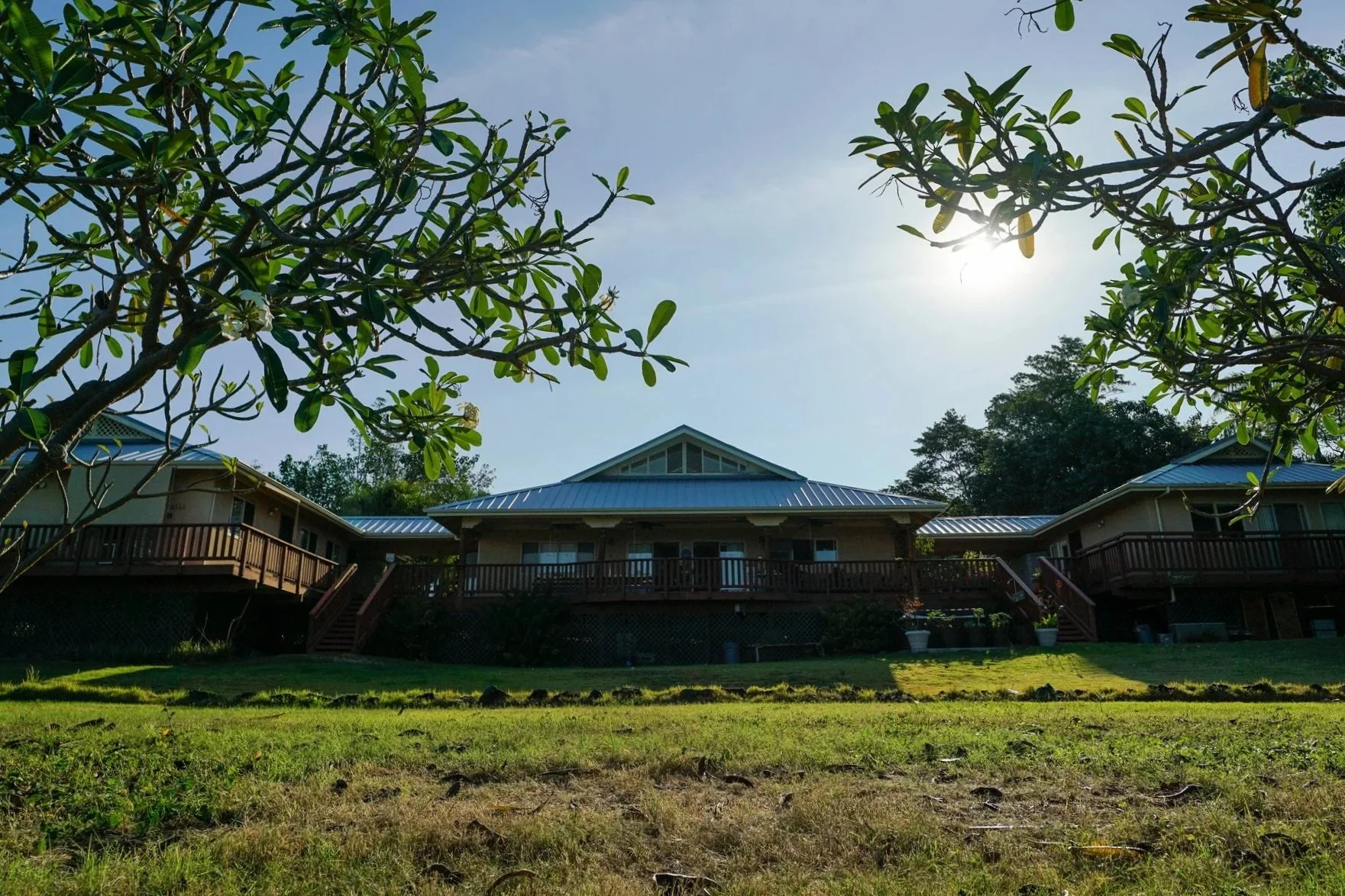 ashram_building.jpg