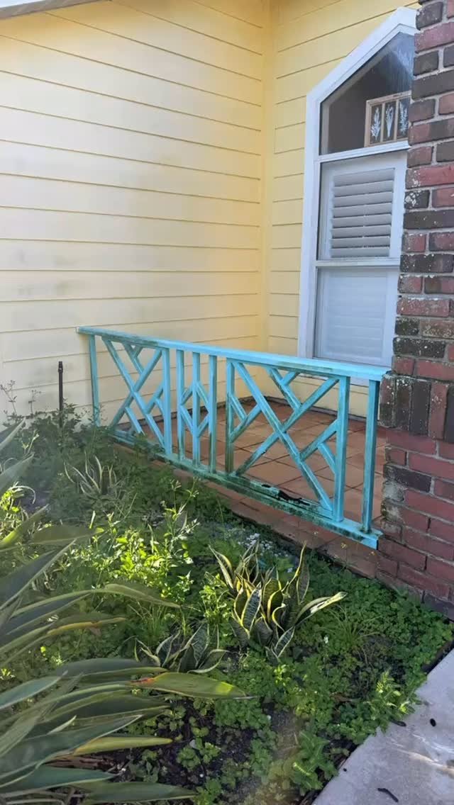 Before and after railing repair in Sarasota ✨ #handymanservices #homeimprovement #summerinflorida #behindthefix #