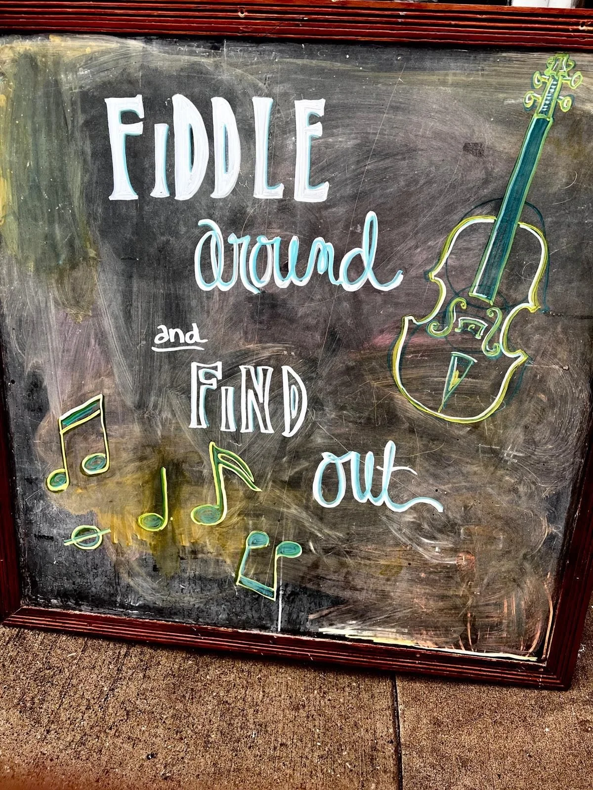 Slateboard sign by @britjacoby this morning🤩