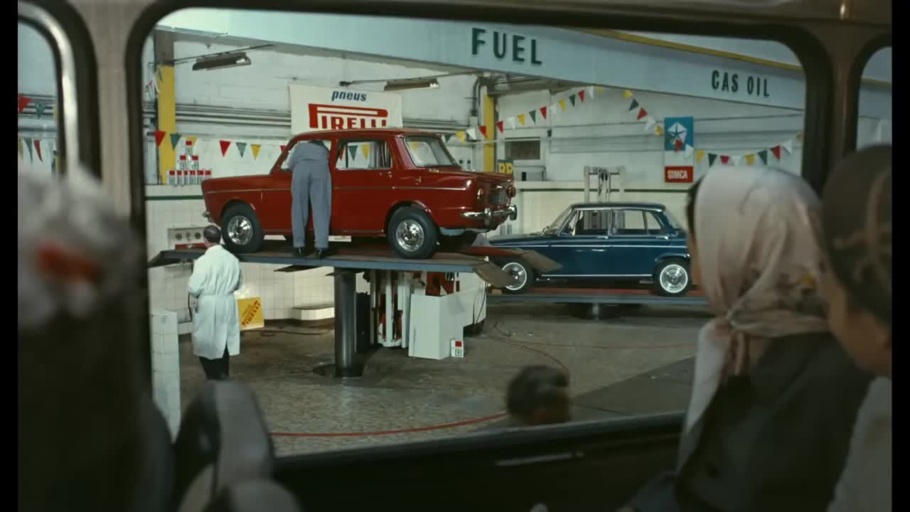 10. Playtime (1967, Dir. Jacques Tati)