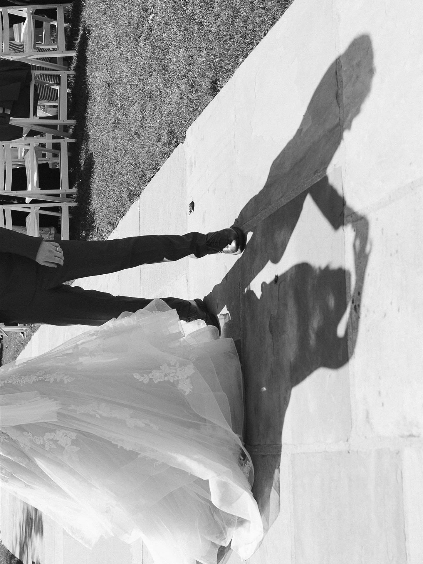 The sun imprinting an image of Michael and Erika&rsquo;s lovely summer wedding

Dress: @the.dress.shop.bridal
Venue: @meadowbrookhall
Hair: @tortoisehairsalon @brooketortoisehairsalon
Florist: @blumz_florist
-
-
#meadowbrookhallwedding #michiganweddi