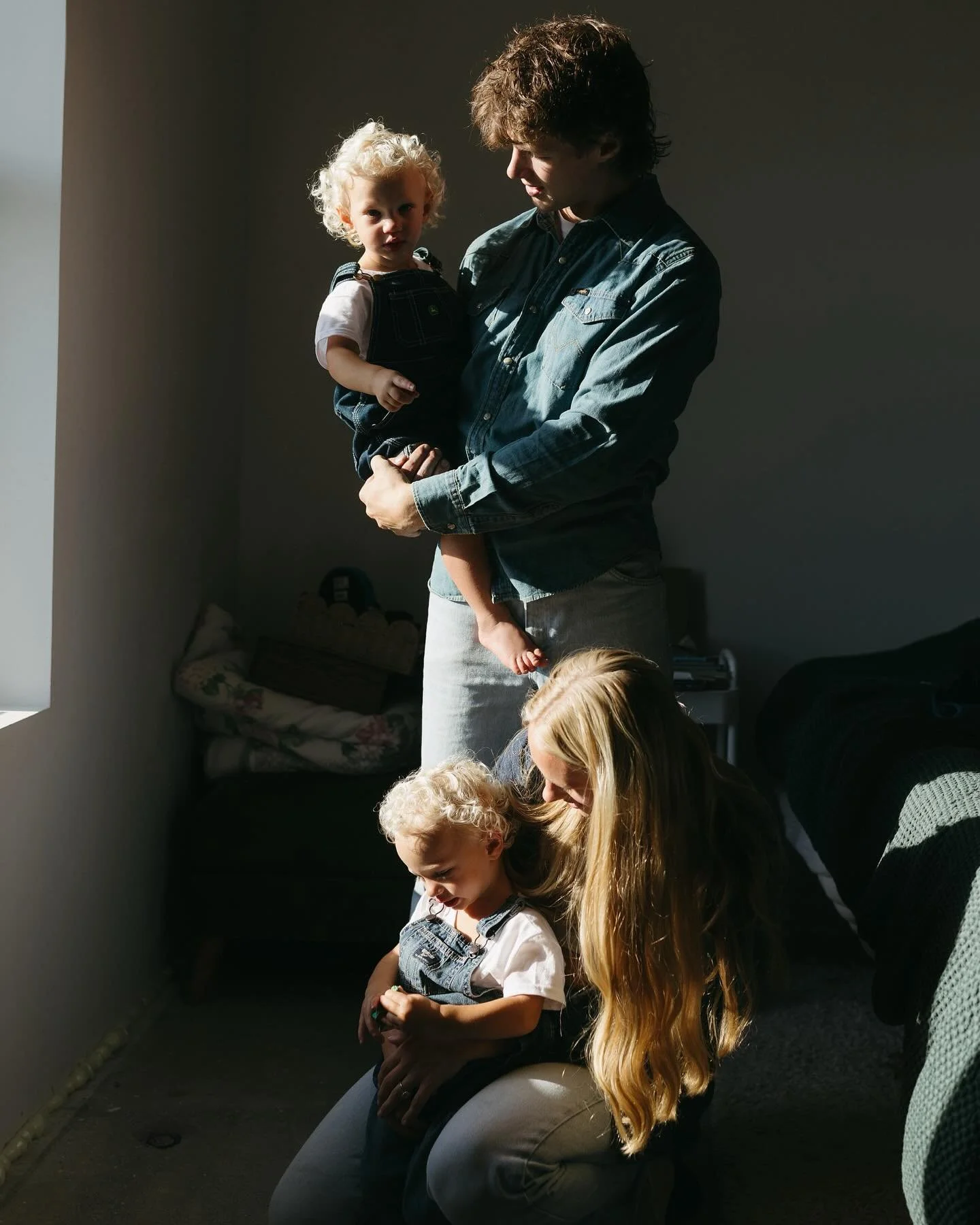 The Christensen family, 1 year after our last session in the home that they&rsquo;re building.
Sophie was one of my first friends here in Michigan and it was truly a sweet gift to get to document their lovely family again now that the boys are older 