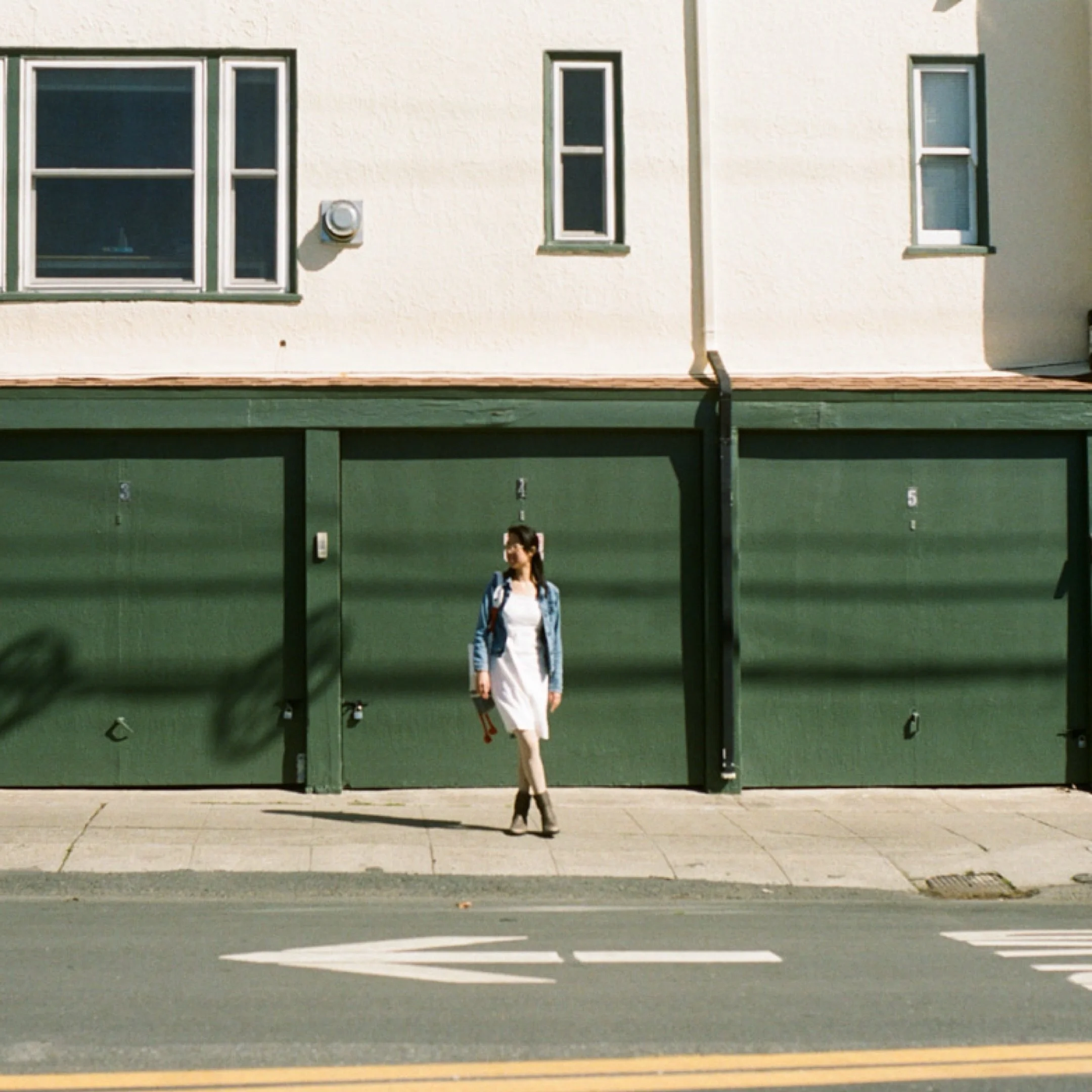 I&rsquo;ve been thinking a lot about what photos are meant to be through this set of my dearest friend @beckyfeng08 in celebration of her graduation last year. I think it&rsquo;s easy to feel like this set is discombobulated, the scenes are everywher