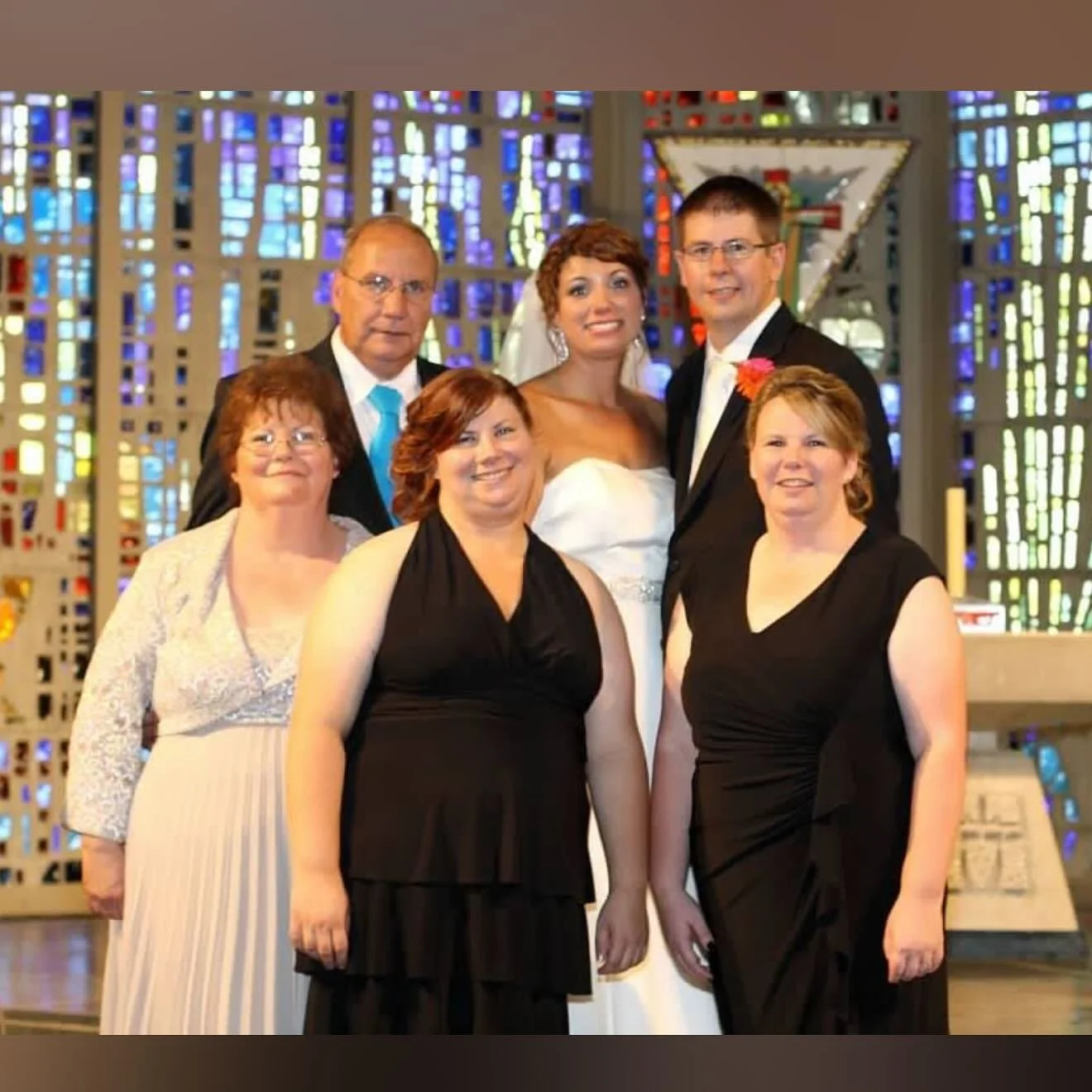 Happy anniversary to my parents!!

50 years together is quite an accomplishment and we are so grateful for that ❤️🩷

Send them some love today if you can!!