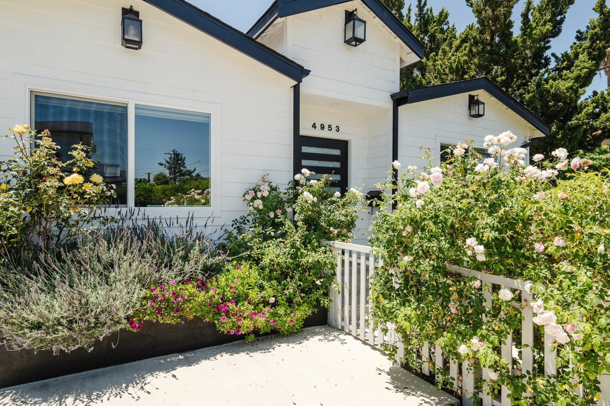 4951 Zelzah Ave | $1,760,000