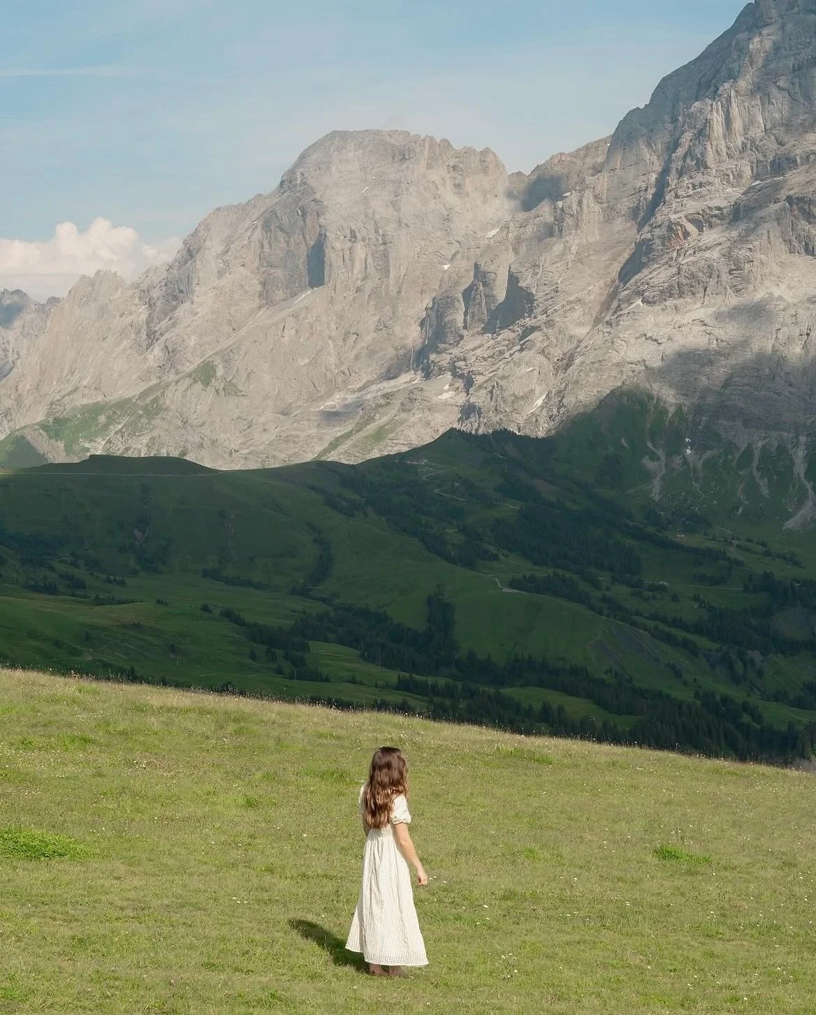 A sunny shoot in the Swiss alps with @hattiesdesignco &amp; I don&rsquo;t think it gets much better than this 🤩