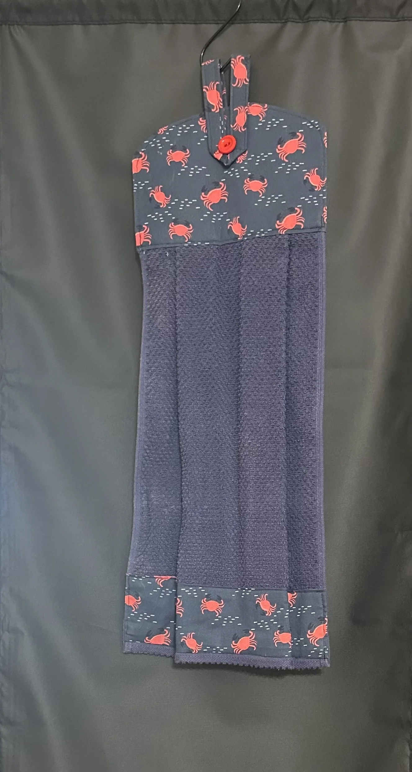 crabs blue towel full.jpeg
