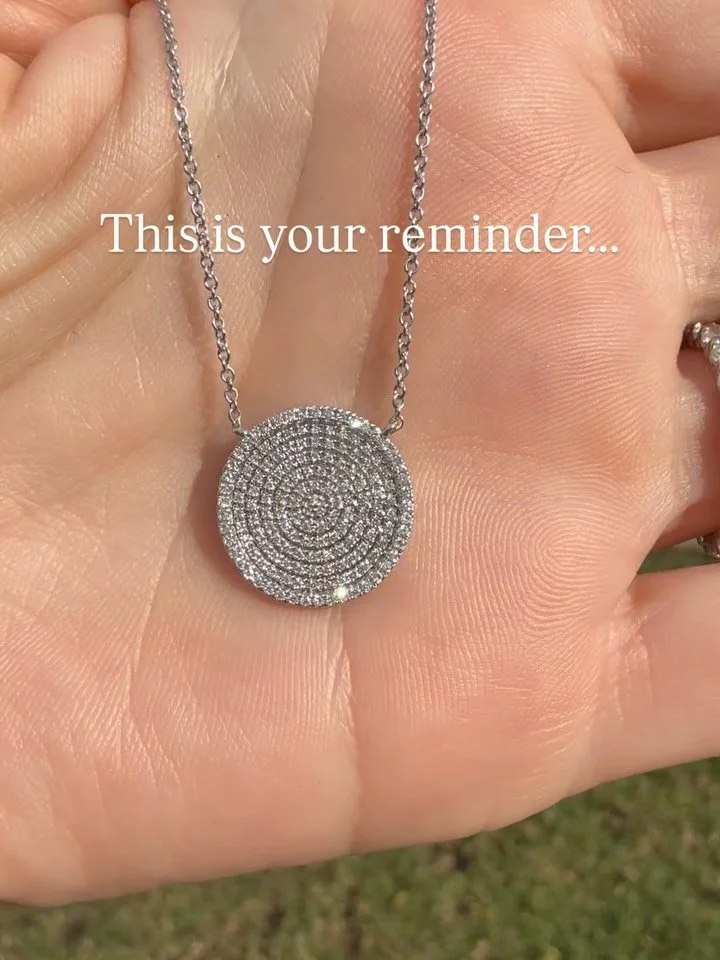 💡This is your reminder&hellip;
❤️ That Valentine&rsquo;s Day is quickly approaching&hellip;
💐 And she doesn&rsquo;t want flowers this year, 
💎 She wants Diamonds,

💰 And these are all under $1,000!

Have something else in mind? Reach out and let&