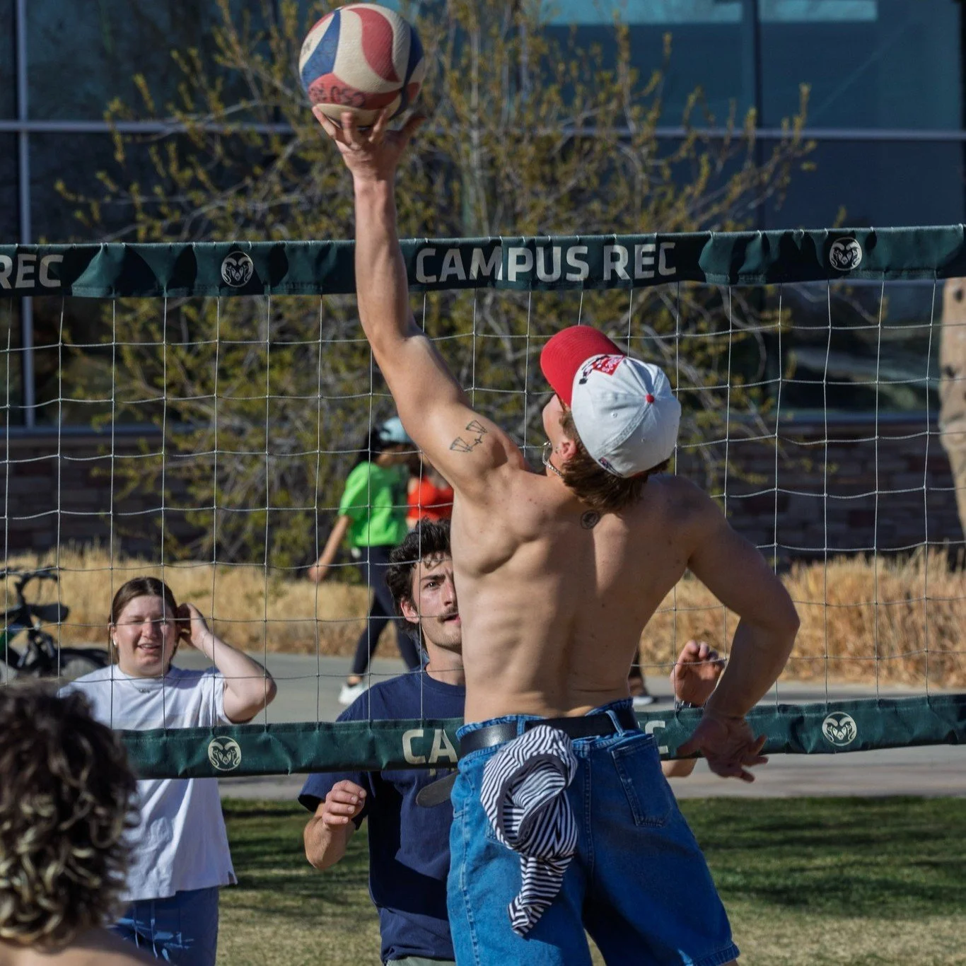 💸ZERO dollars?!?-- You heard that right! Summer Intramurals are FREE with a valid summer Rec membership! 
🏐🤾&zwj;♂️
Its game time, so lets hit the sand this summer and let the rallies begin 🔥

 #coloradostate #RecingRams #summervibes #campusrec #