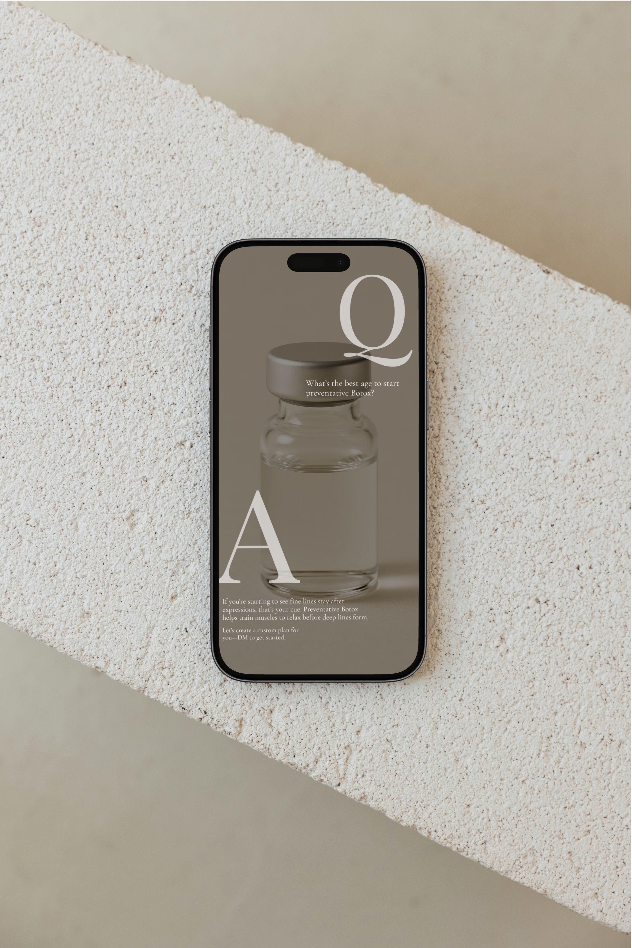 Rowen Phone Mockup.png