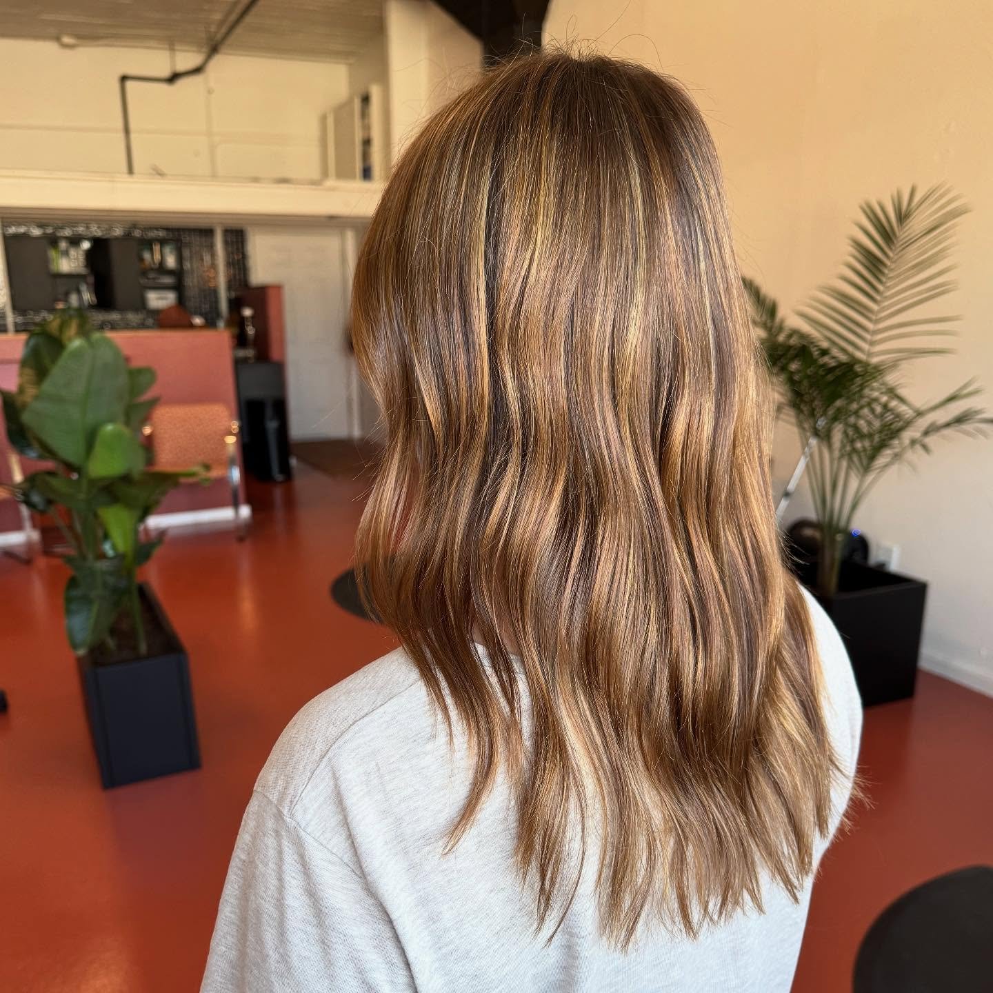 An Intriguing golden color to keep ya curious 
*
*
*
* cut and color by @alyssachrystinehair  #crybabysalonpdx #pdxhair #pdxstylist #pdxsalon #pdxhairstyle #pdxstyle #modernsalon #portlandsalon #portlandhair #portlandstylist #nonbinary #portlandhairs