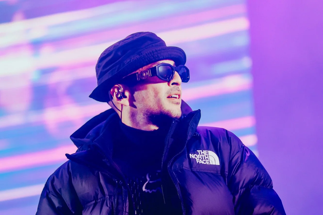 @crudomeansraw
13 &bull; 09 &bull; 2025
📷 @mava.villamizar 
@cordillerafestival @paramopresenta 
Bogot&aacute;, Colombia

GRACIAS!
De crudo hemos aprendido tanto!  Que me quedo corta escribiendo lo aprendido

N&uacute;mero uno dar las gracias!!! 
Cu