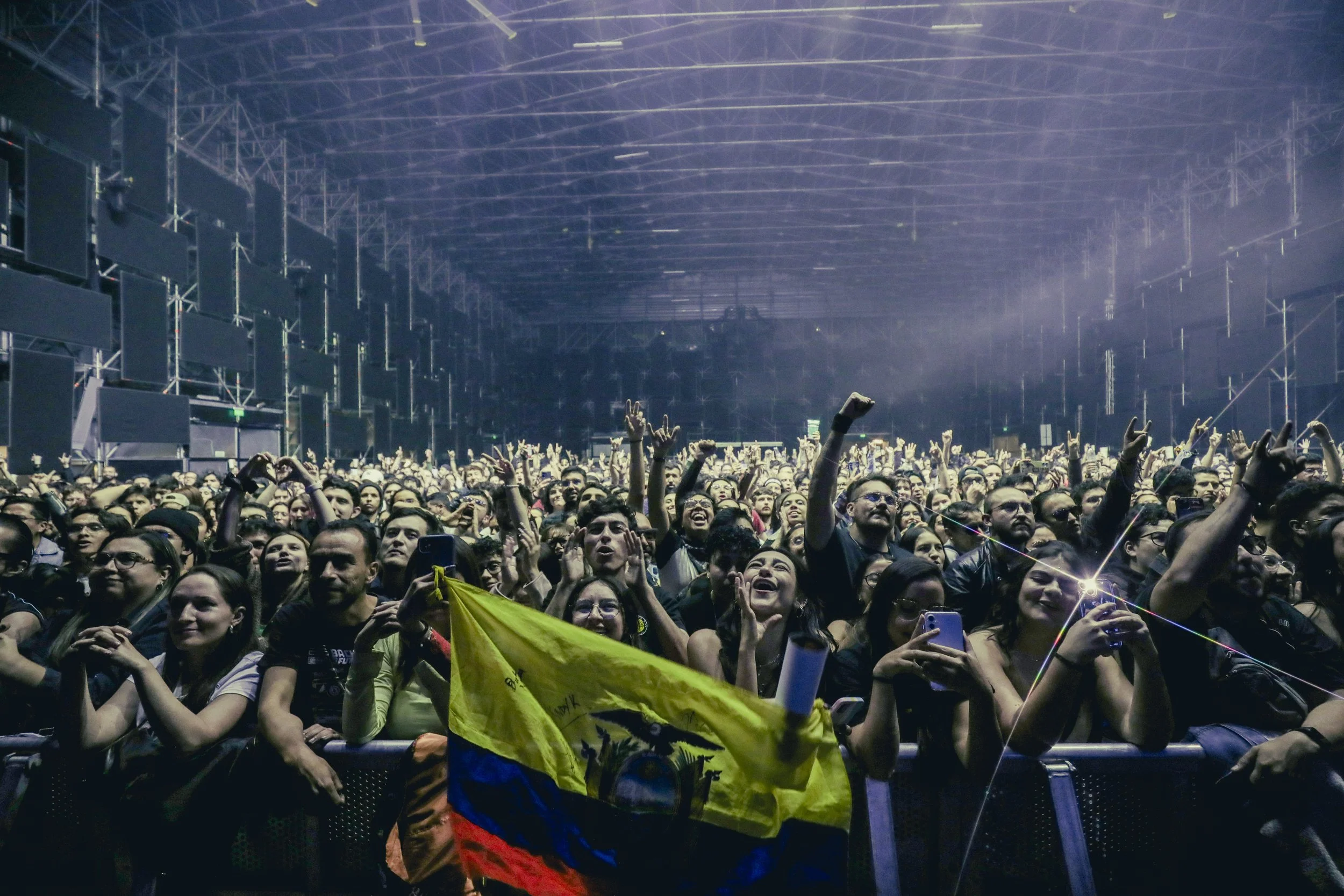 2024_08_30_THE DRUMS_MAVA6194.jpg