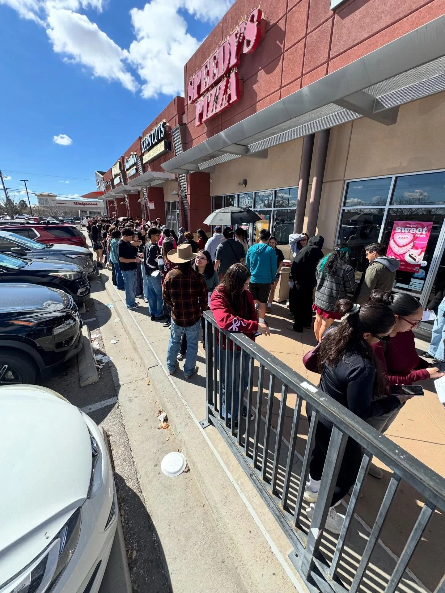 Thank you for celebrating Valentine&rsquo;s Day with us at Sushi For 💕

To everyone who came out, waited in line, and shared this special day with us &mdash; we are truly, truly grateful.
Thank you for supporting Sushi For and making this event so m