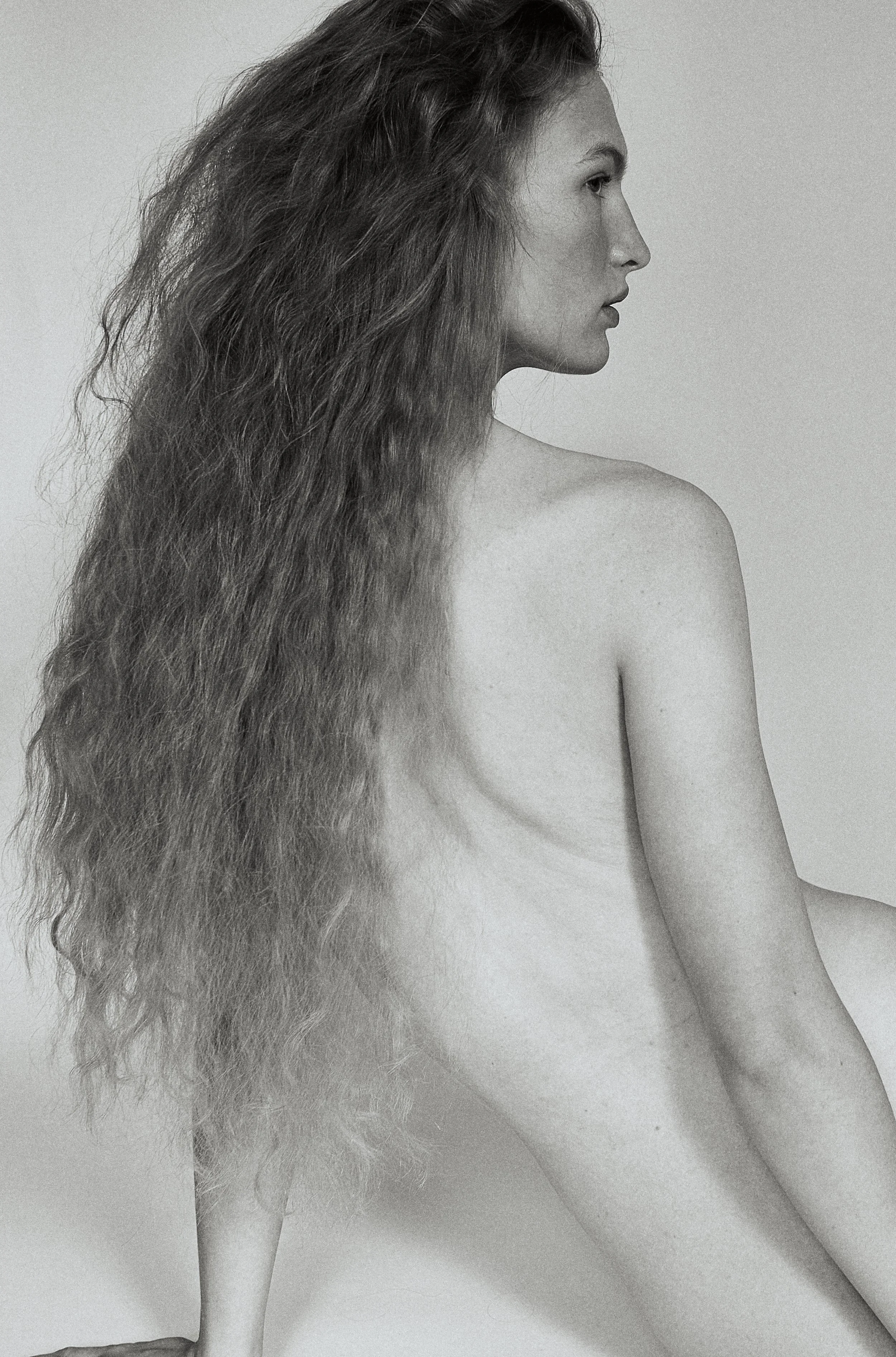 Astrid EDITORIAL 0718250706.jpg