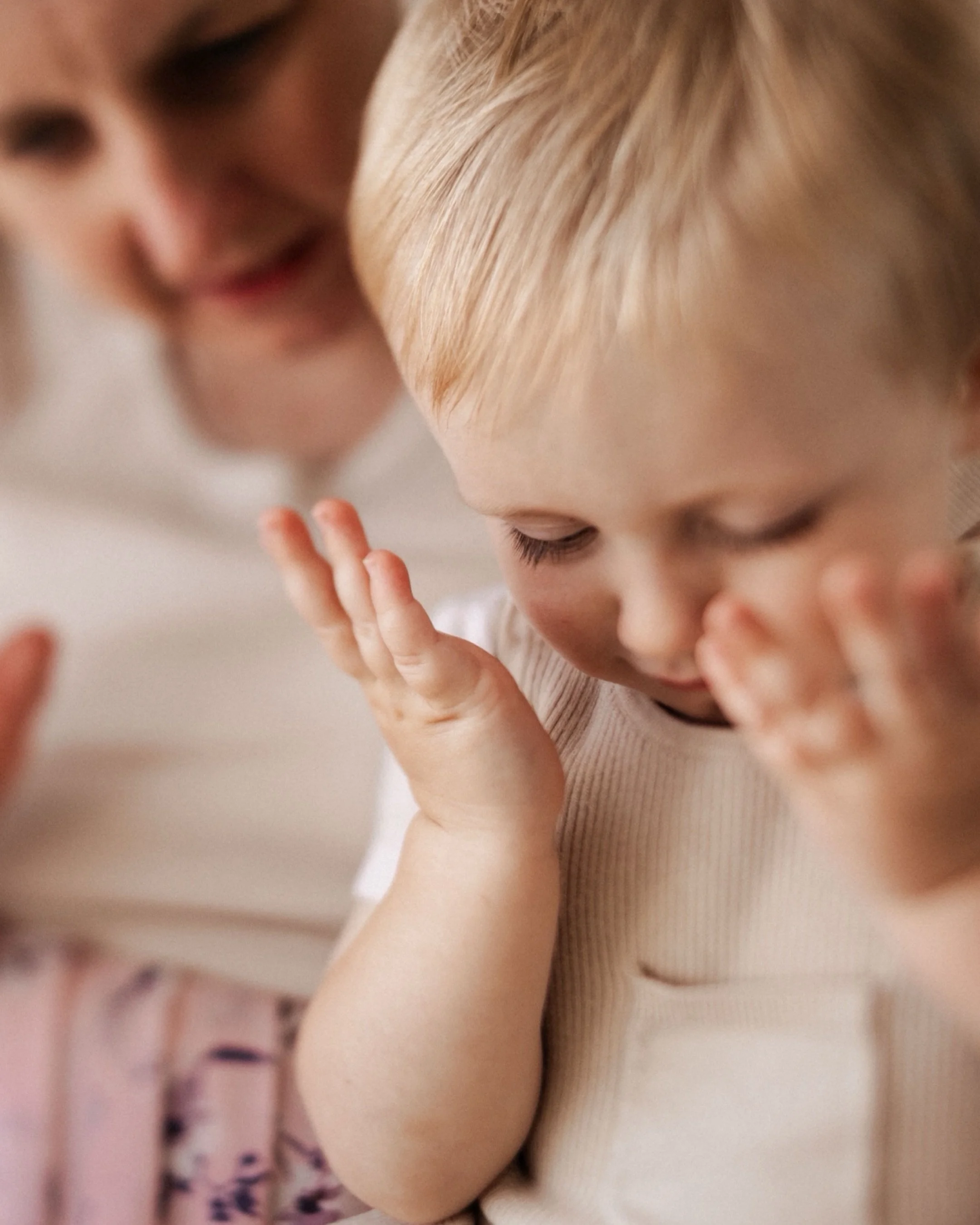 Throwback to a lovely morning with Kate and her two, capturing that beautiful everyday life of theirs 💛