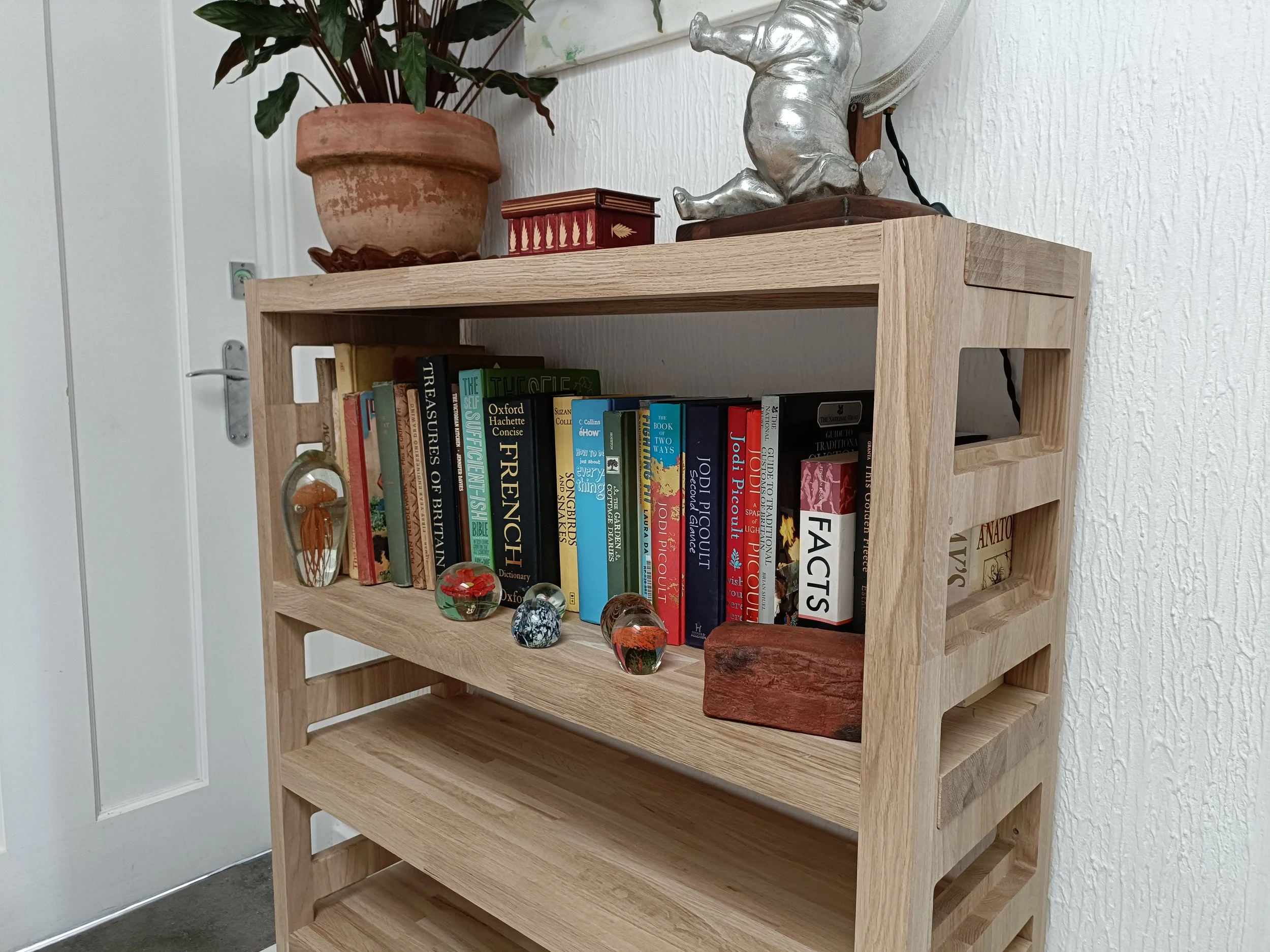 shelves by puzzlebox