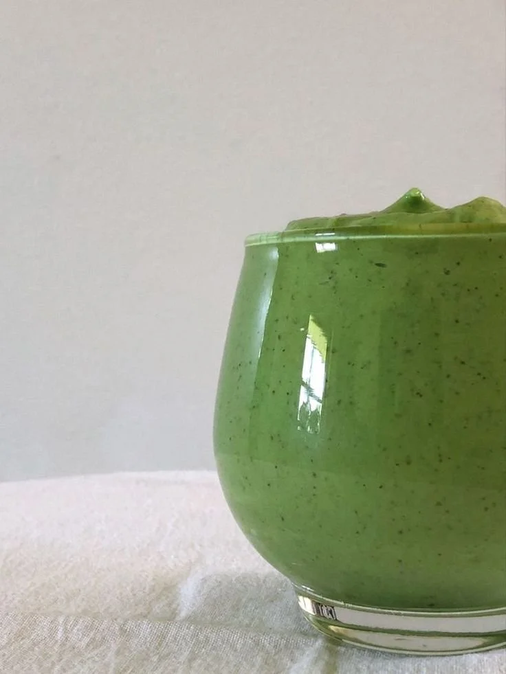 THE CLEAN GREEN MORNING SMOOTHIE