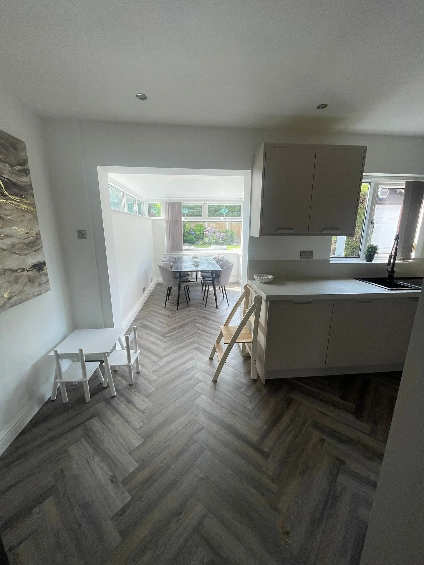 Fantastic job done with our SPC mix click flooring in herringbone by Anthony Roberts 👌👌