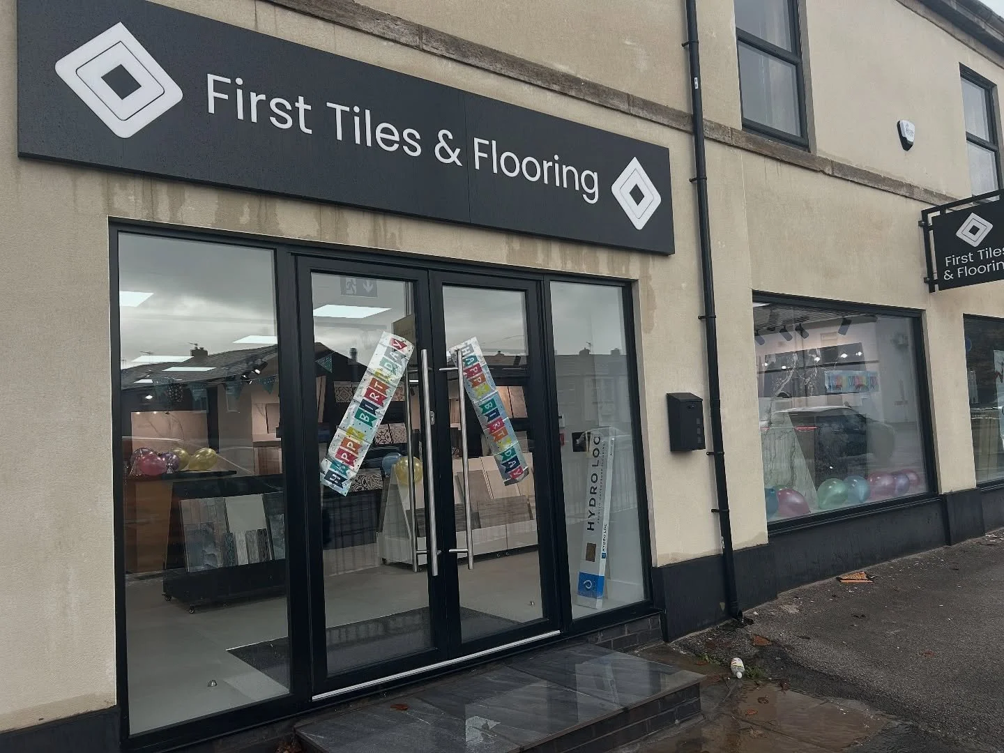 It&rsquo;s birthday time at 1st Tiles 

A huge happy 18th birthday to our newest recruit @_bentelfer_ 

Been a superb addition already and we are over the moon to have you on board 

Enjoy the celebrations mate ❤️🎉🥳🍾🎁🎈🎊