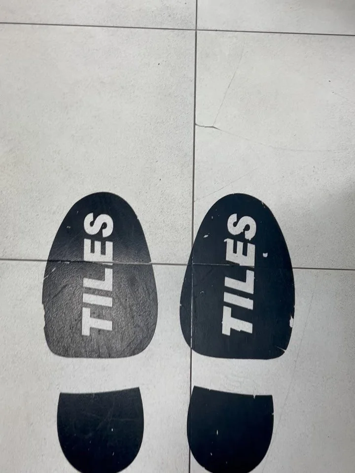 After a couple of visits to @bathroomsbycuplas over the last 2 weeks, the revamped tile area in the bathroom showroom is now complete 😍😍