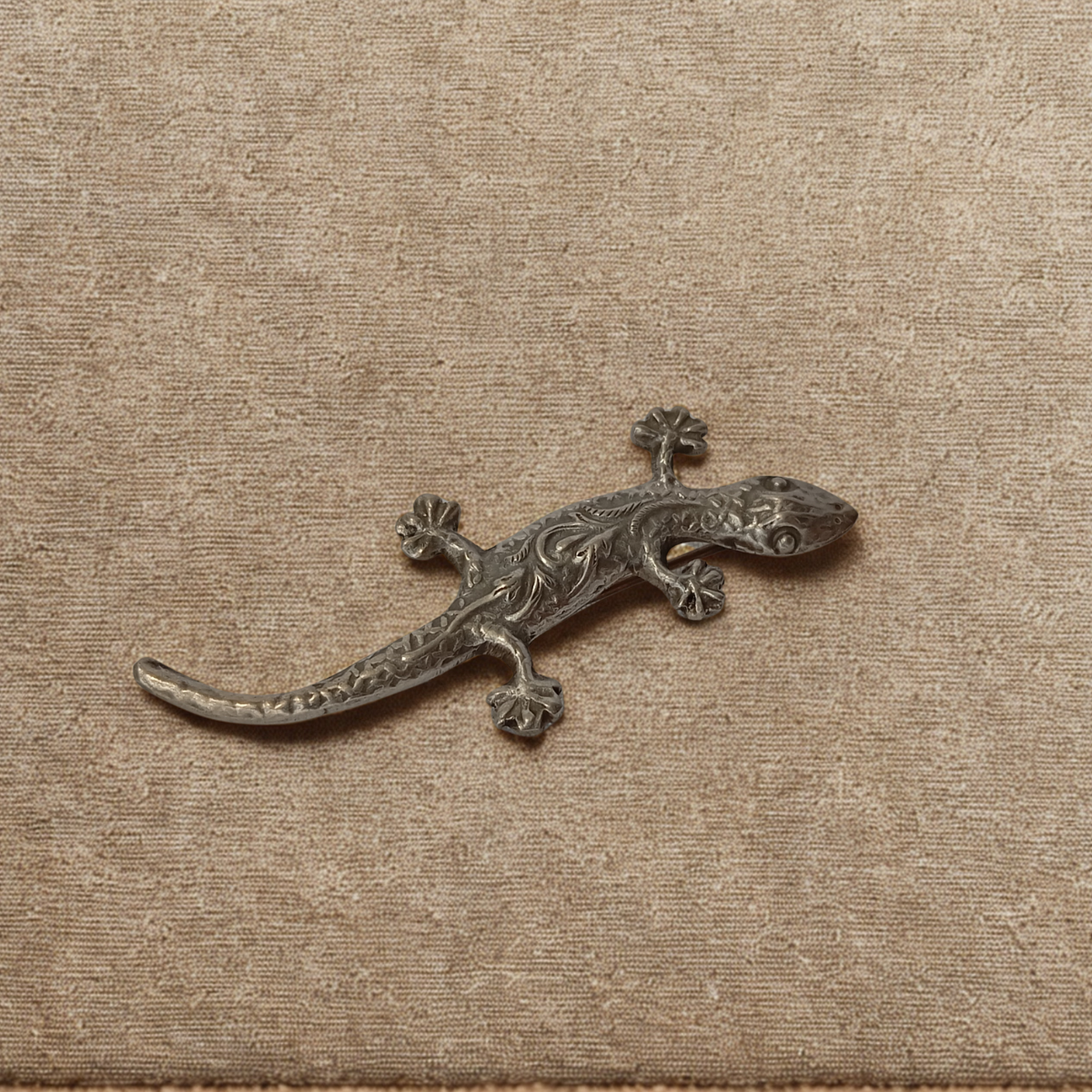Broche Silver Gecko
