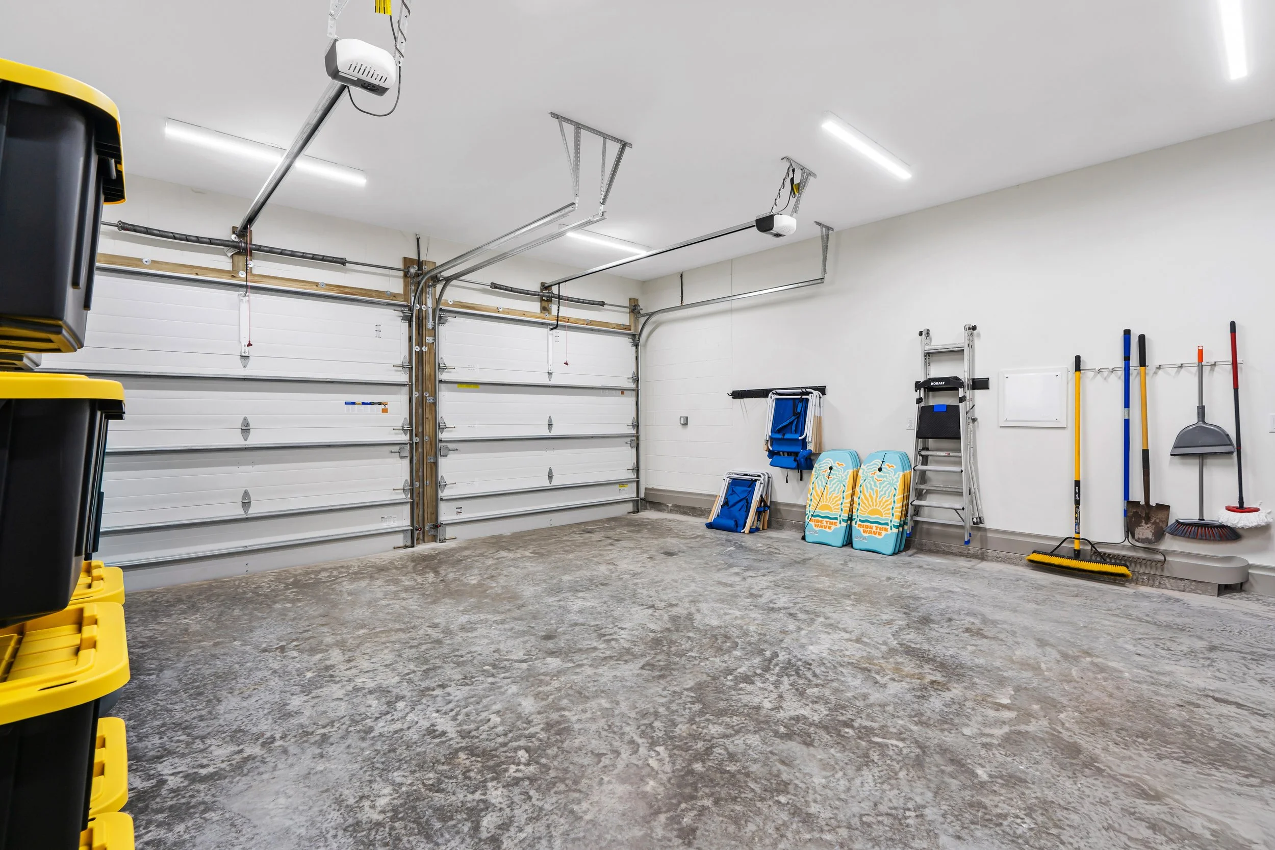garage.jpg