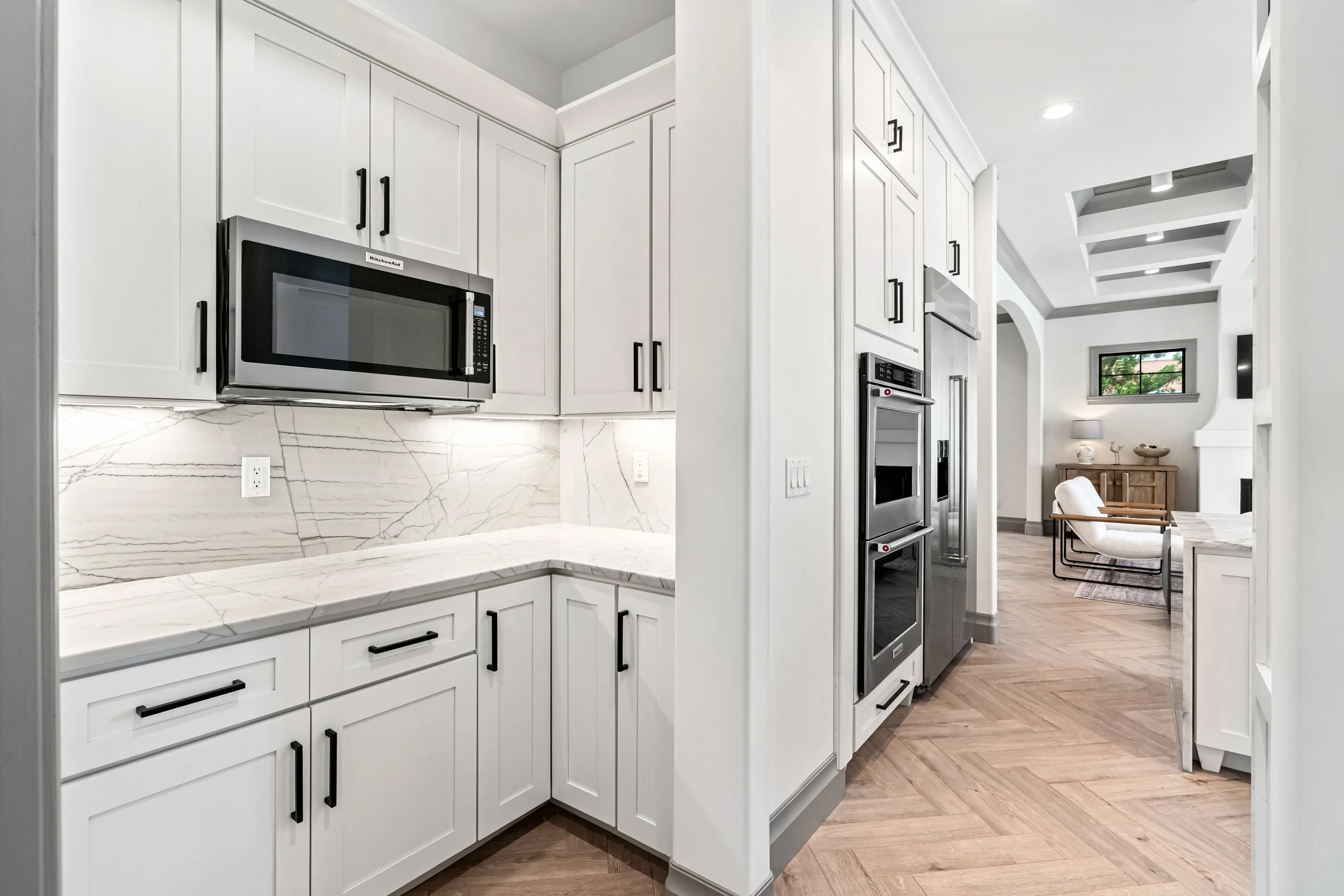 kitchen 6.jpg