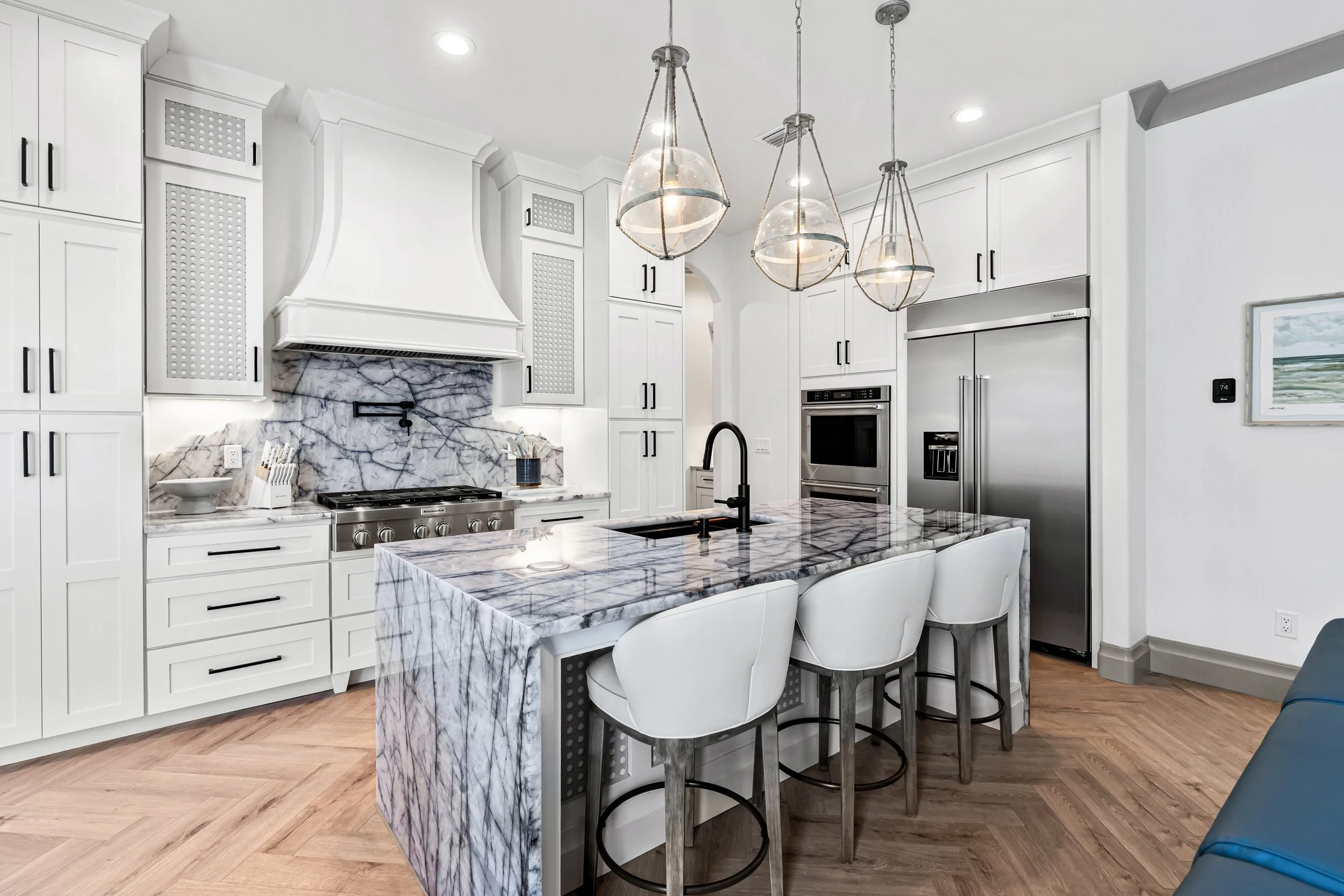 kitchen 2-.jpg