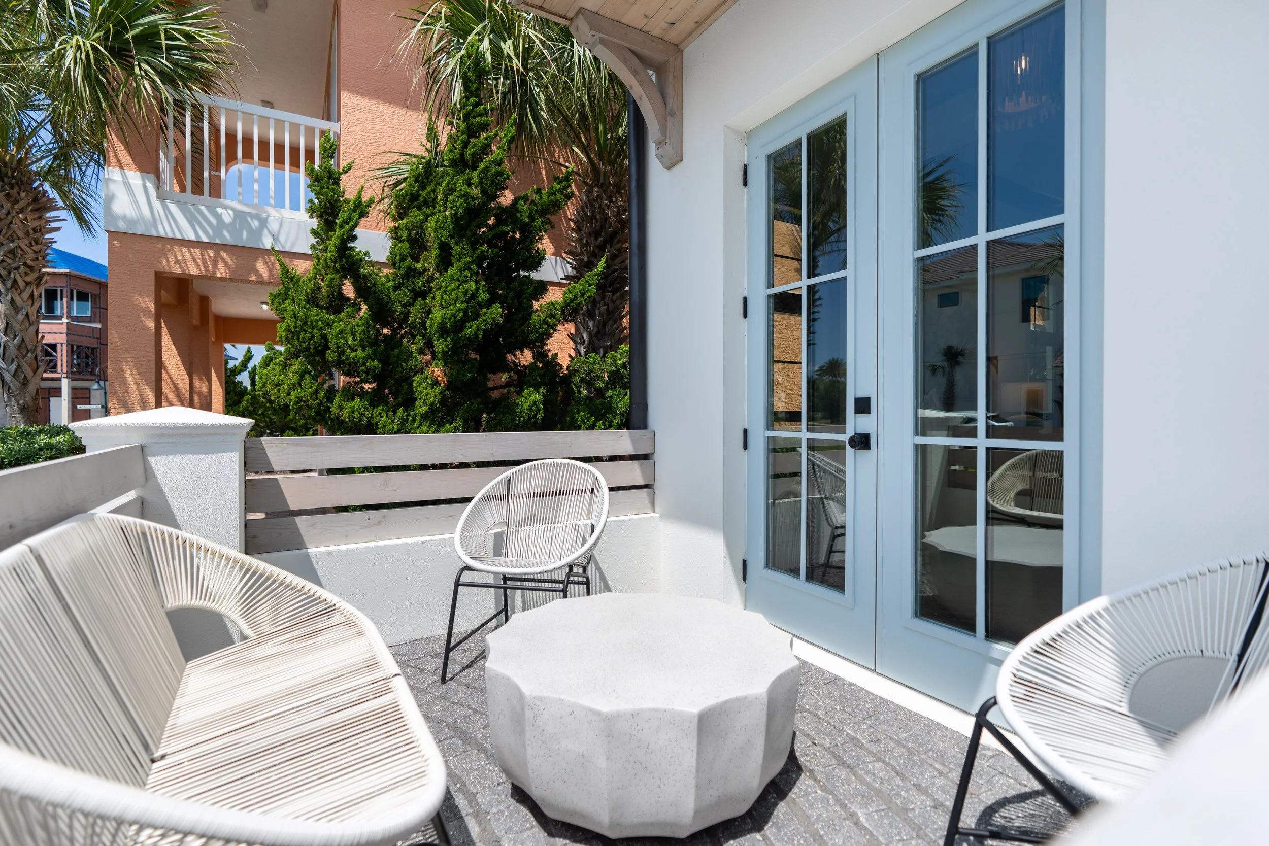 patio 1.jpg