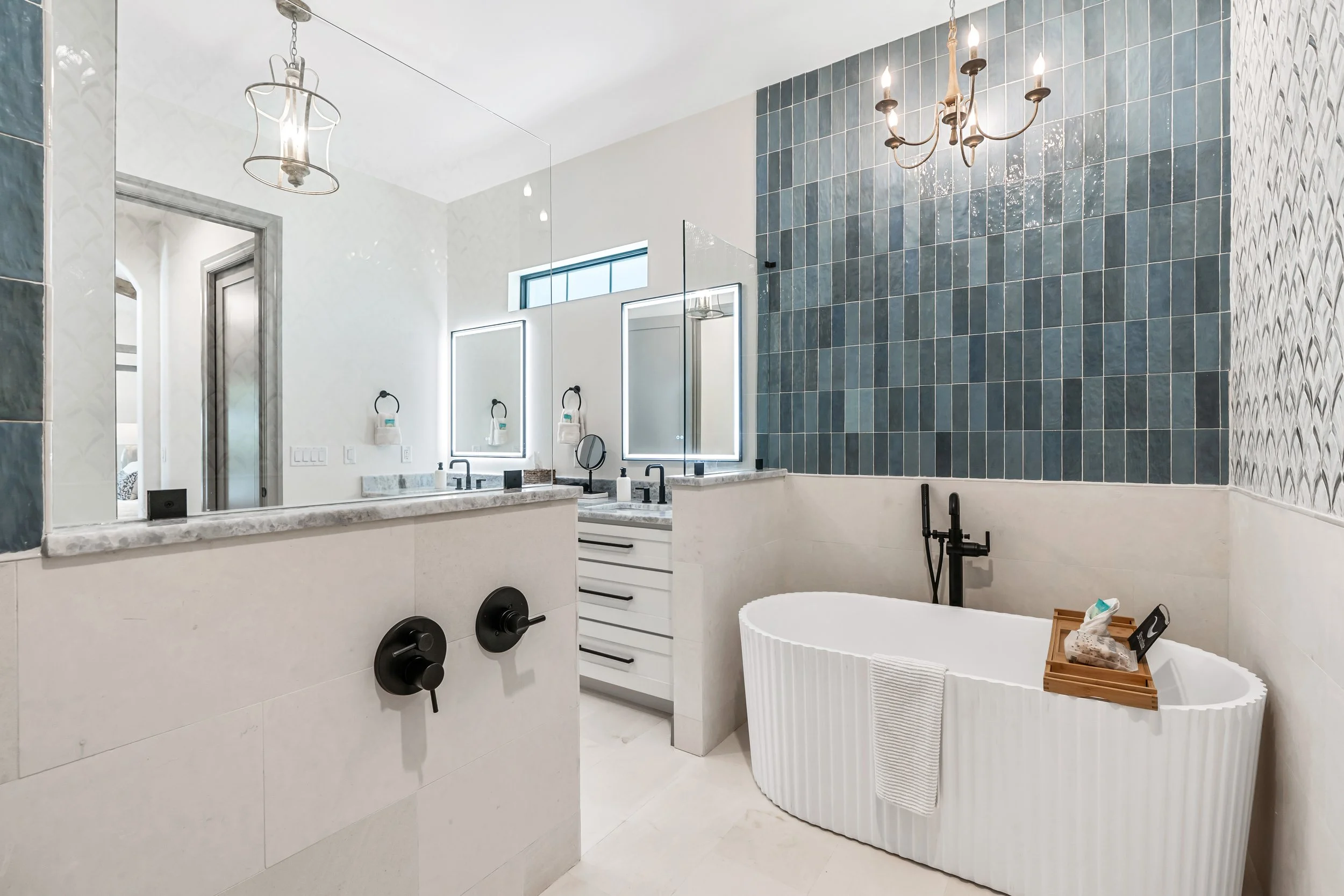 master bath 4.jpg