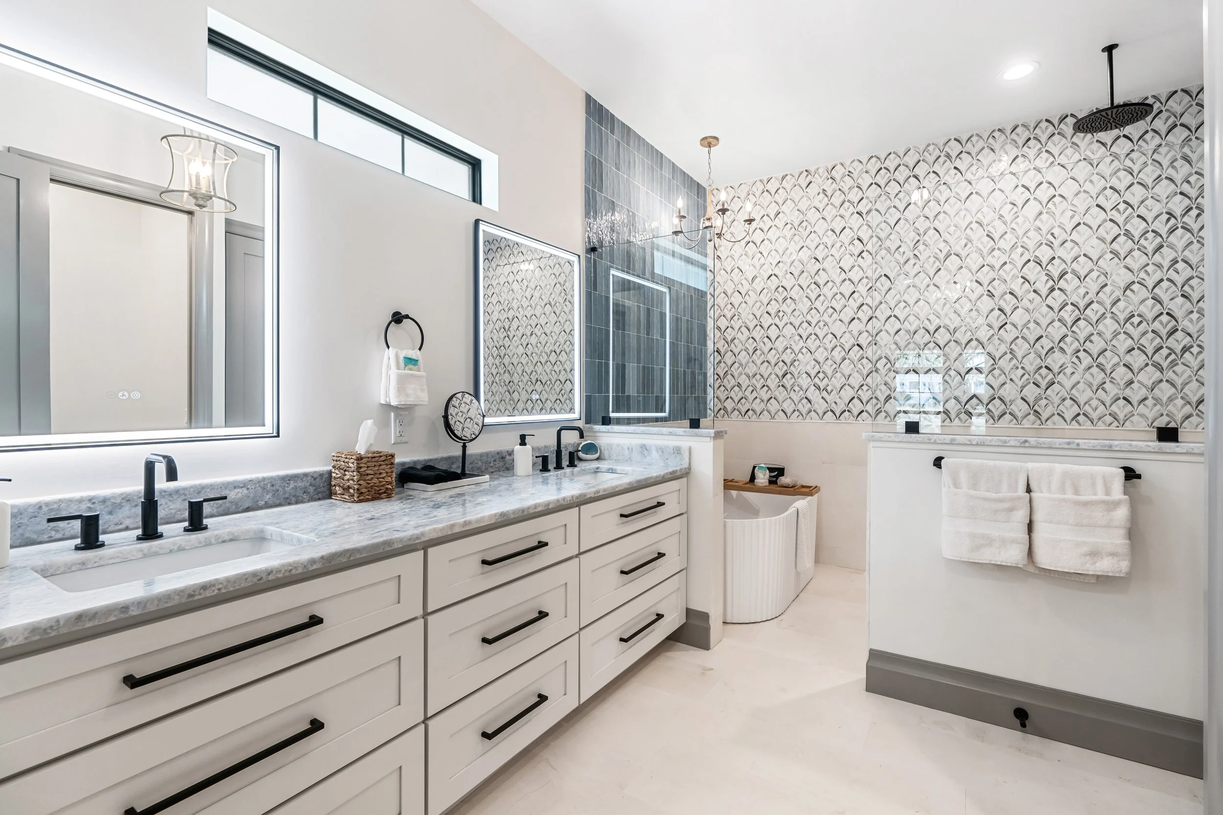 master bath 1.jpg