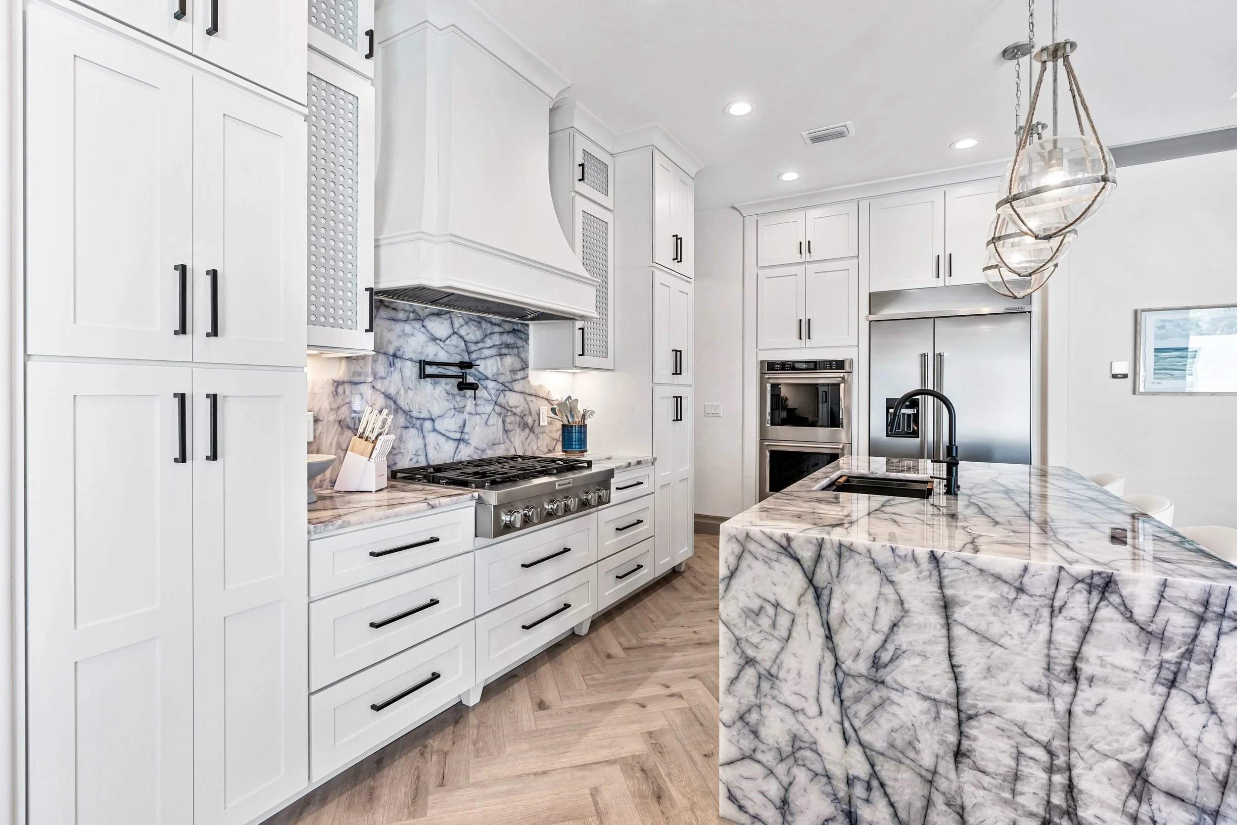 kitchen 3.jpg