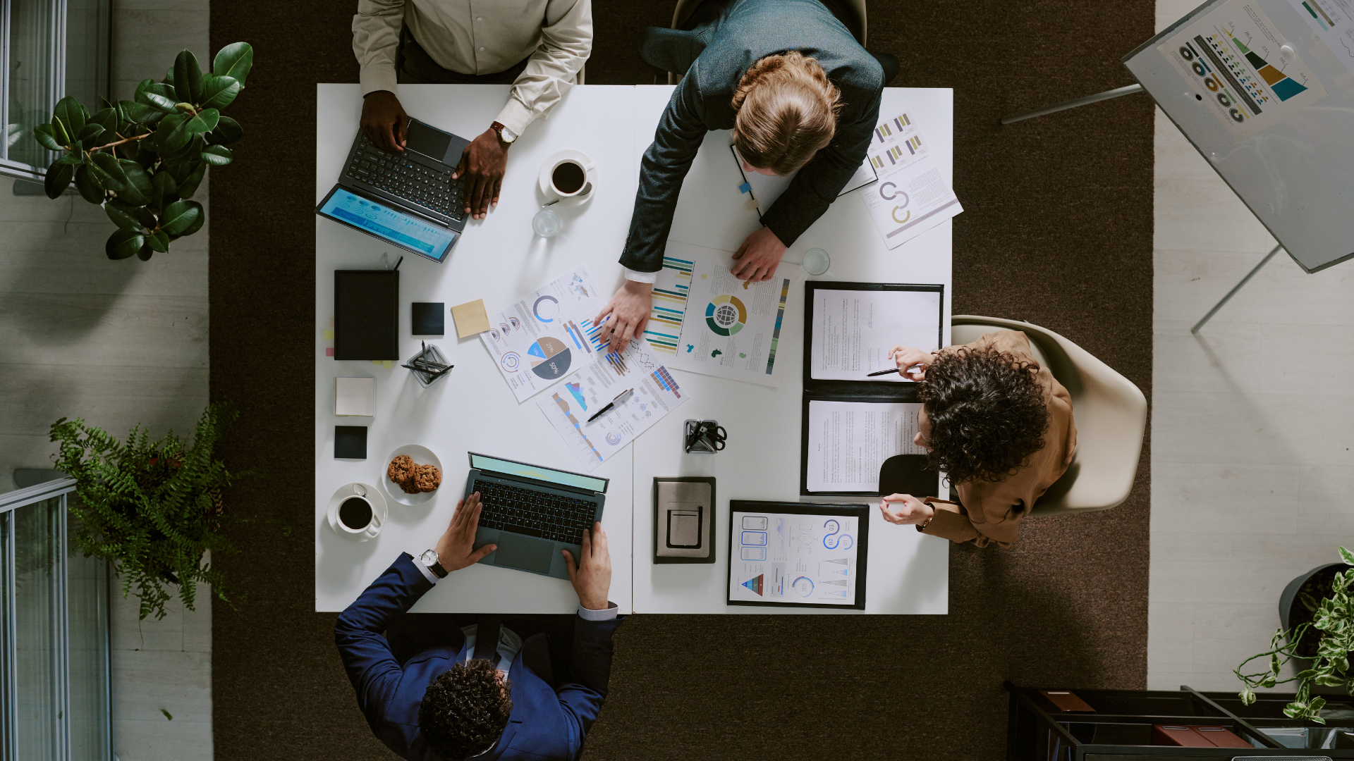 8 Signs There Is Conflict Brewing in Your Interior Design Team (Copy)