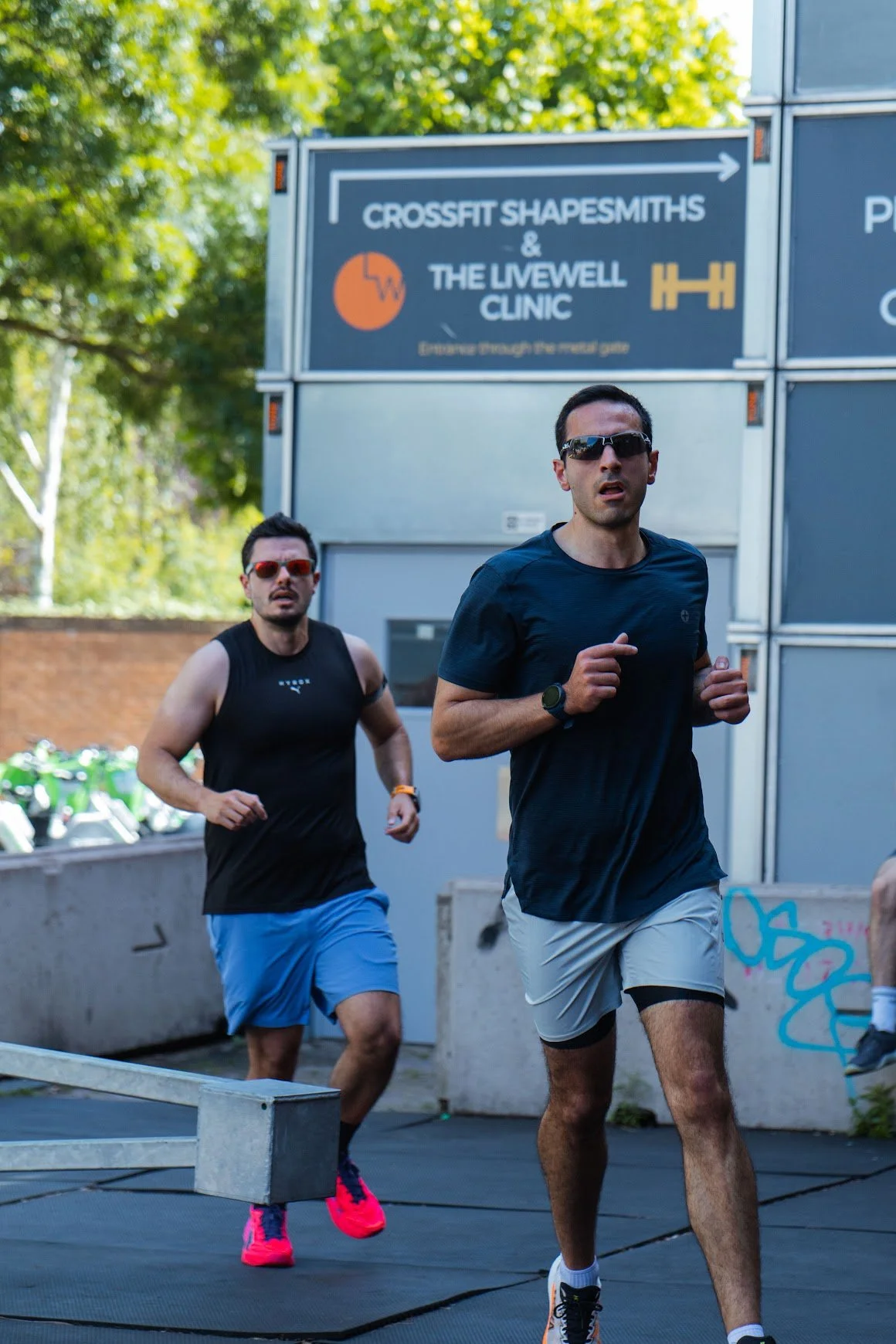Members running