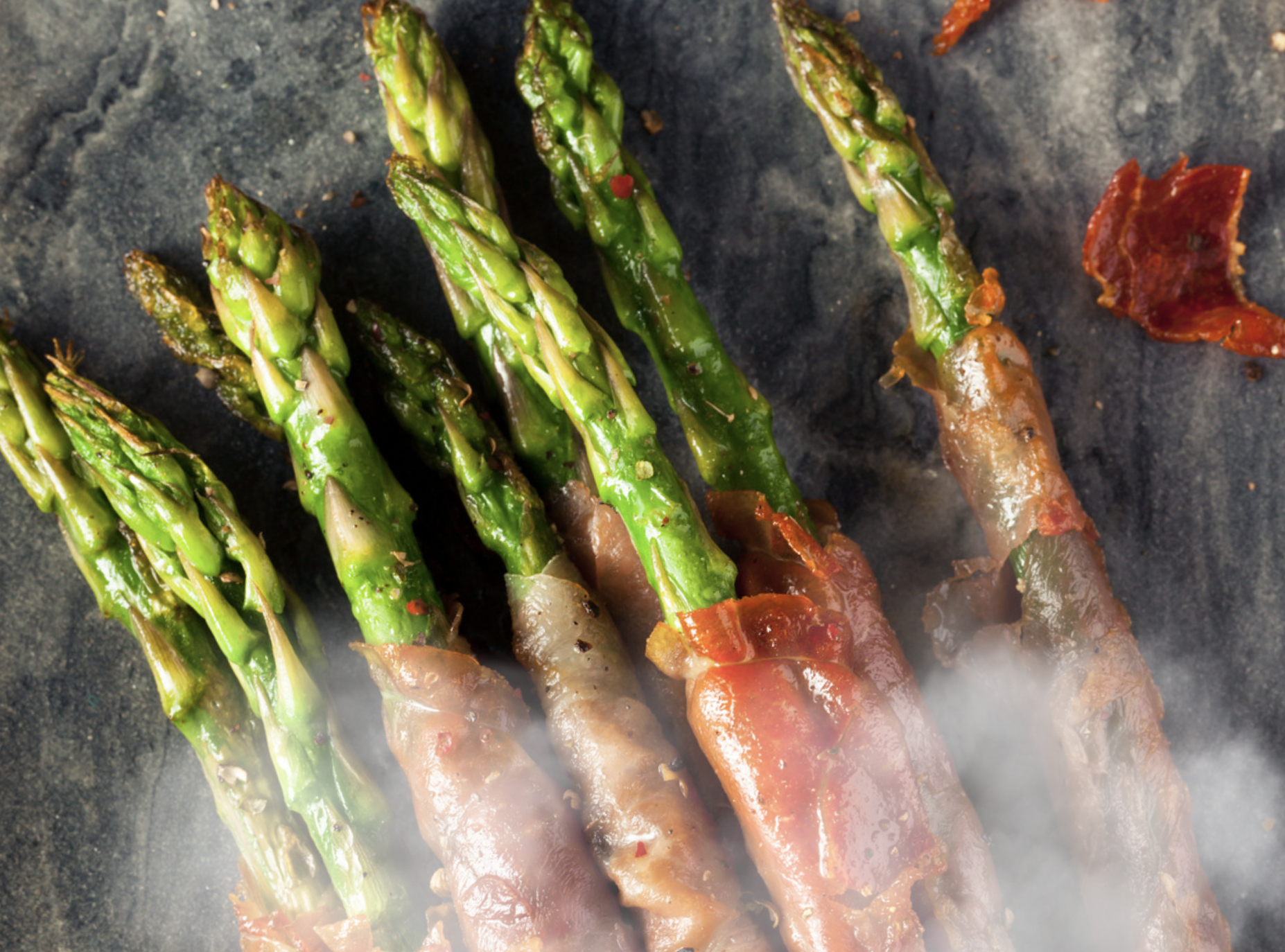 Prosciutto Wrapped Asparagus.png