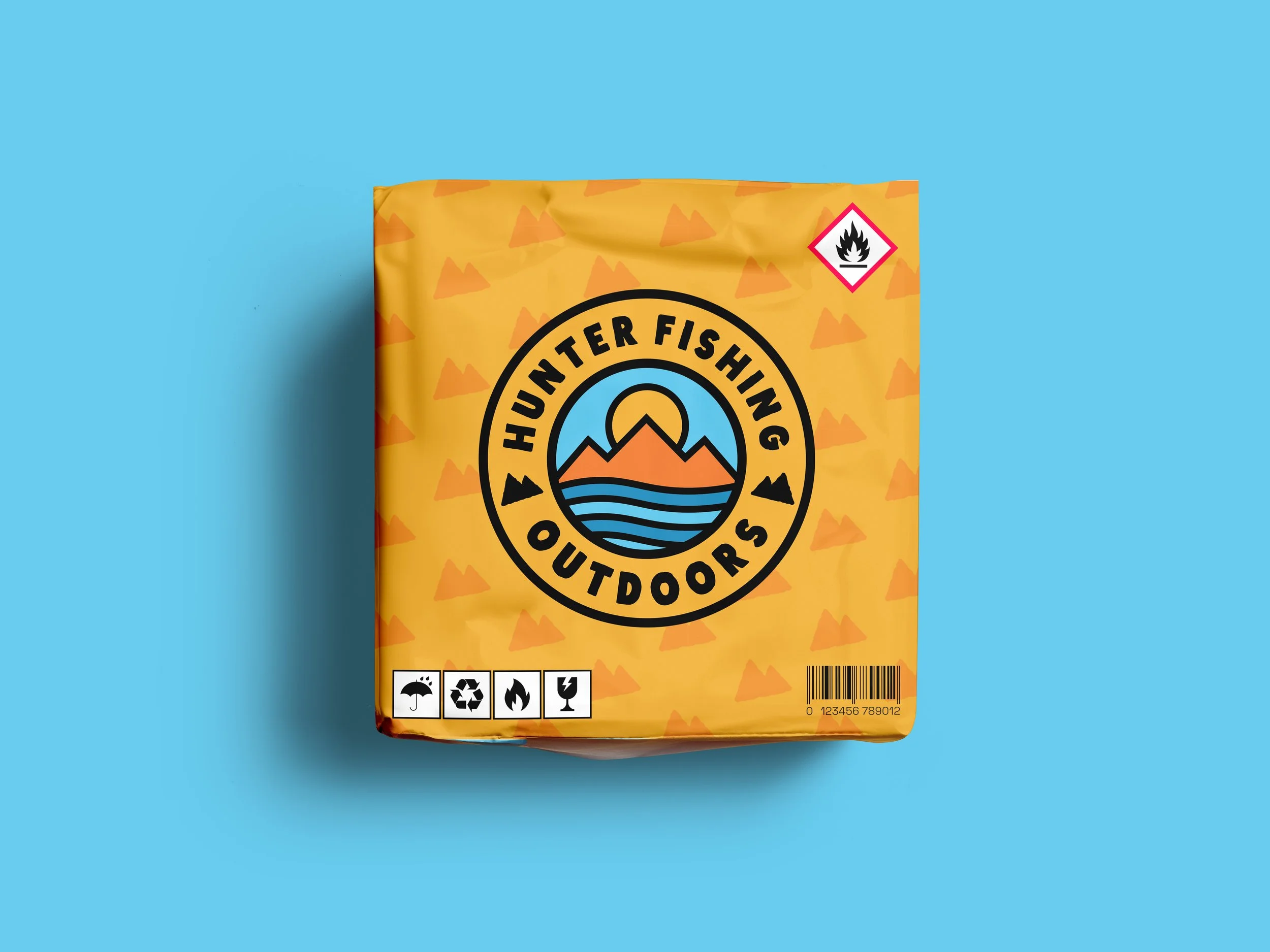 Free_Parcel_Box_Mockup.jpg