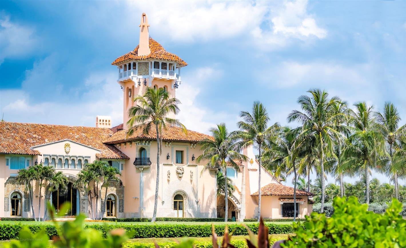 wedding at mar a lago club