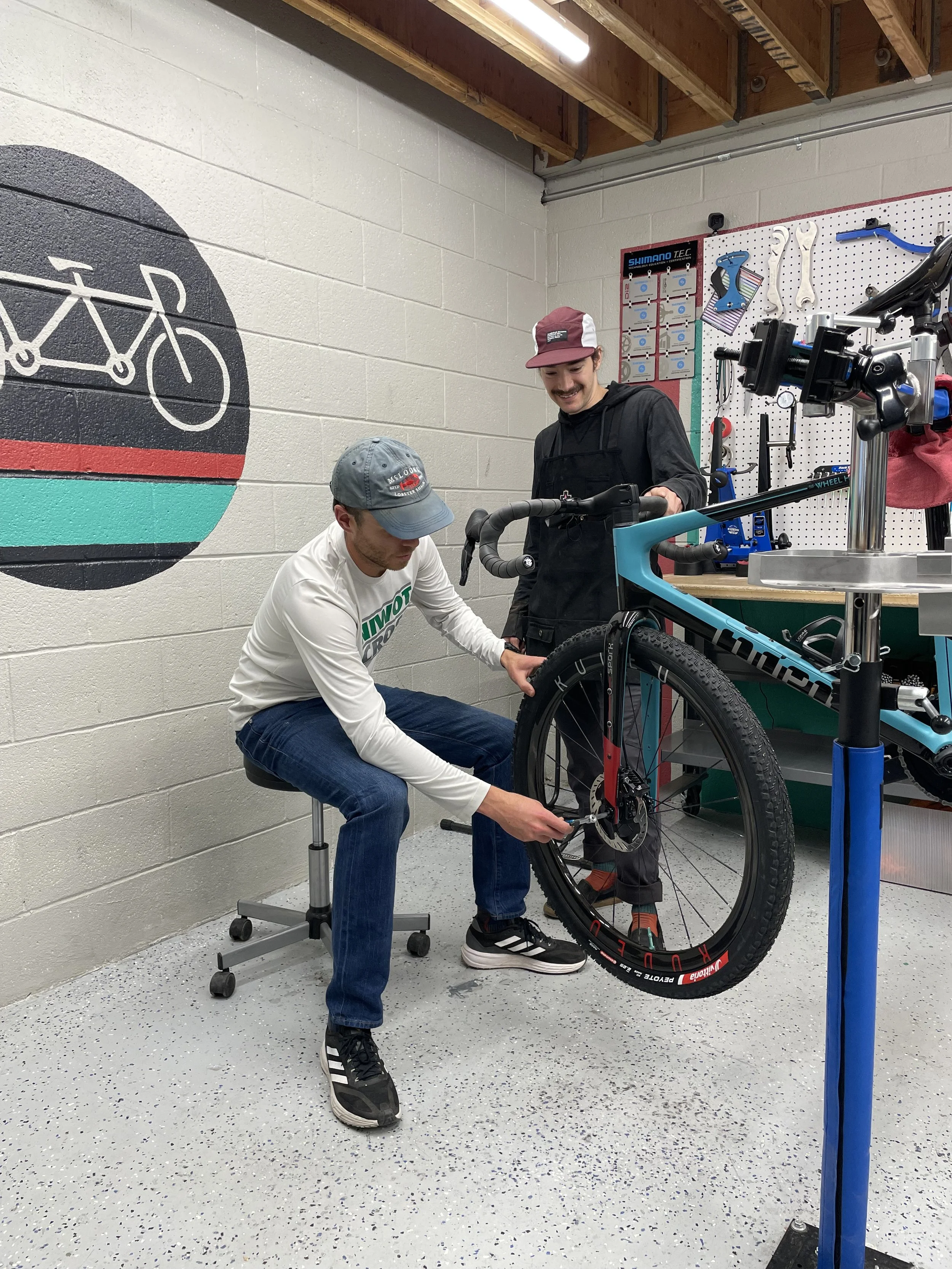 Bike Shop Mechanic Series 3 of 6