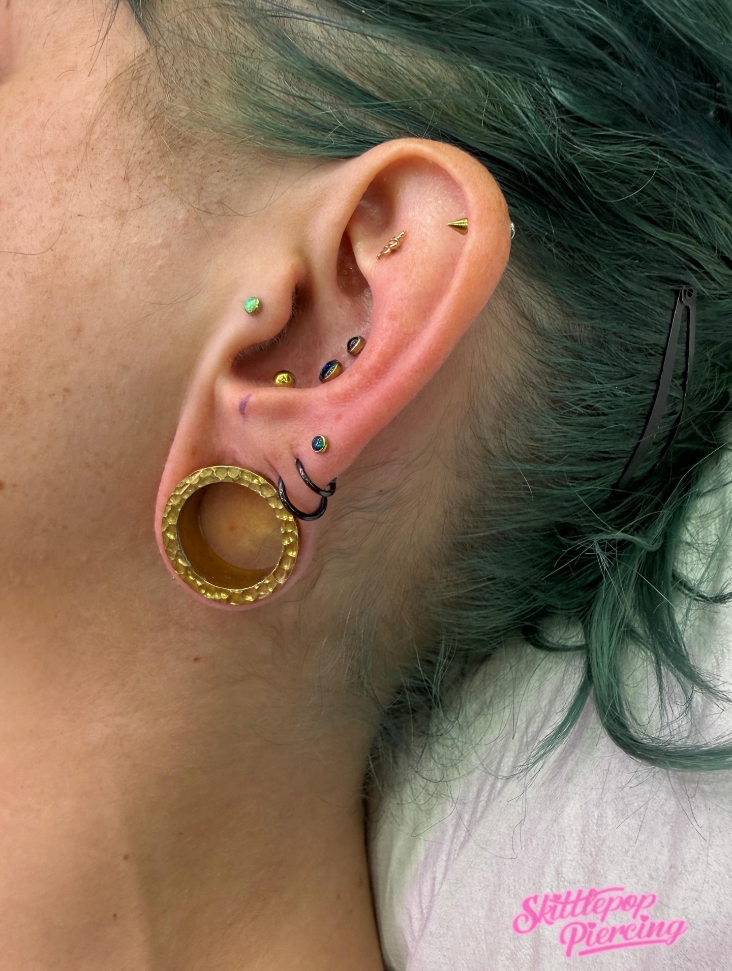 Healed double conch and a fresh vertical to make this into a triple. Thankyou for allowing me free rein with my crazy ideas and your amazing conch space. 

My working hours are 
Monday evenings 5:30-9
Wednesday 10-4
Thursday 11-4 
Fridays 10-4:30 

T