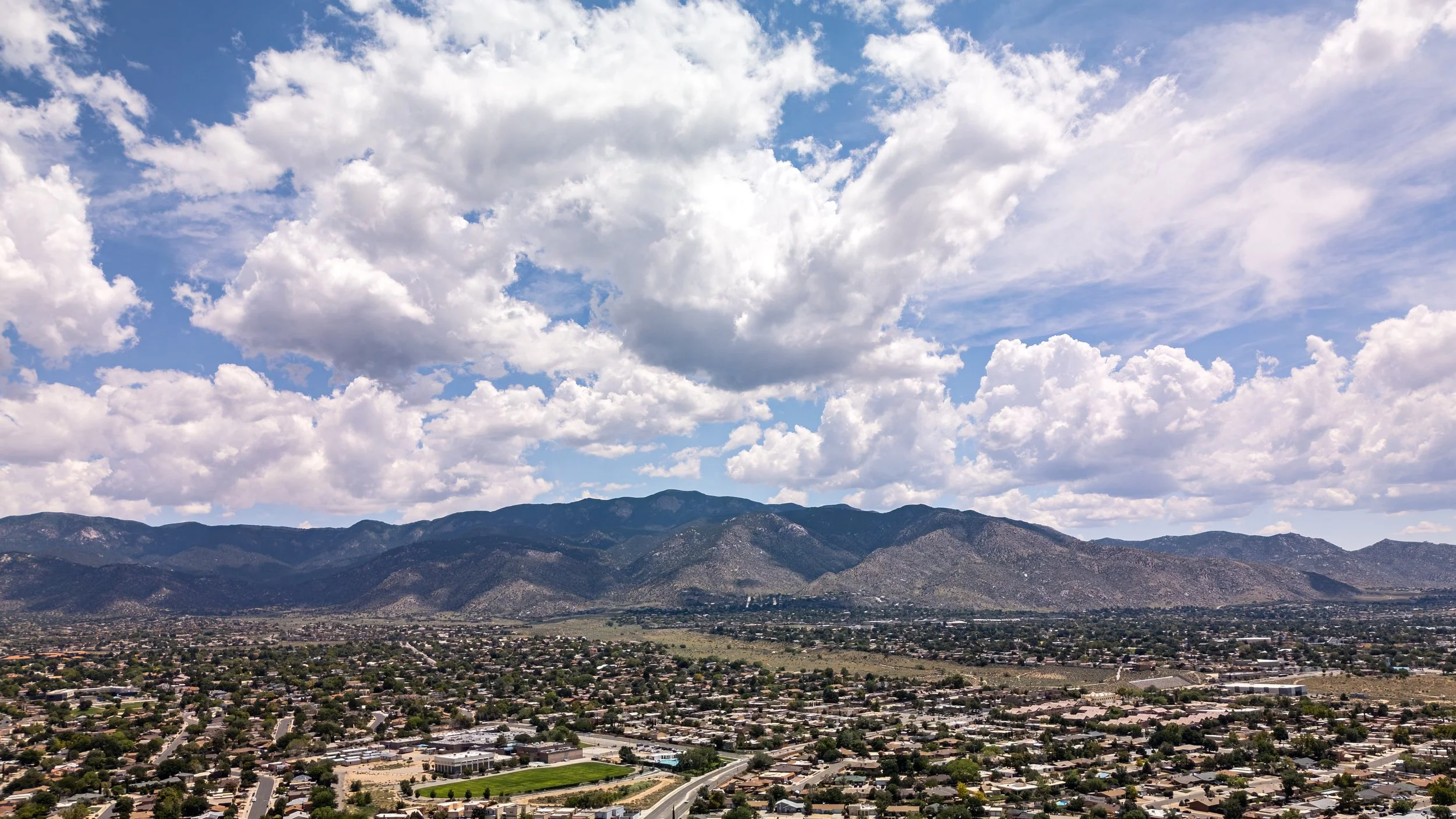 202408.04.Mini3.NewMexico.Vacation.SandiaPeak.Clouds (5)-HDR-Enhanced-NR20240805.Lightroom.HDROut-12.jpg