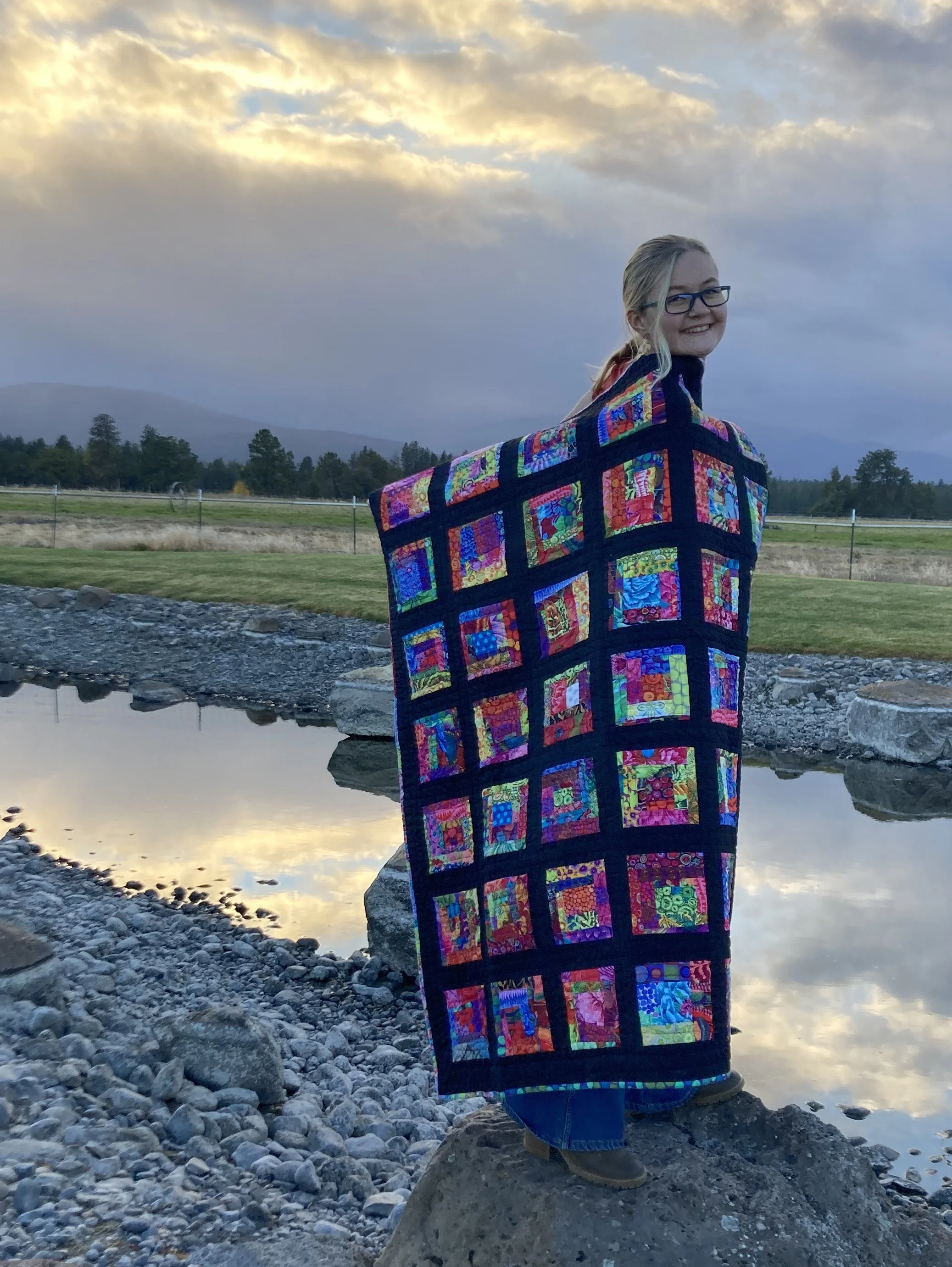 Kaffe Lilly Quilt 1.jpg