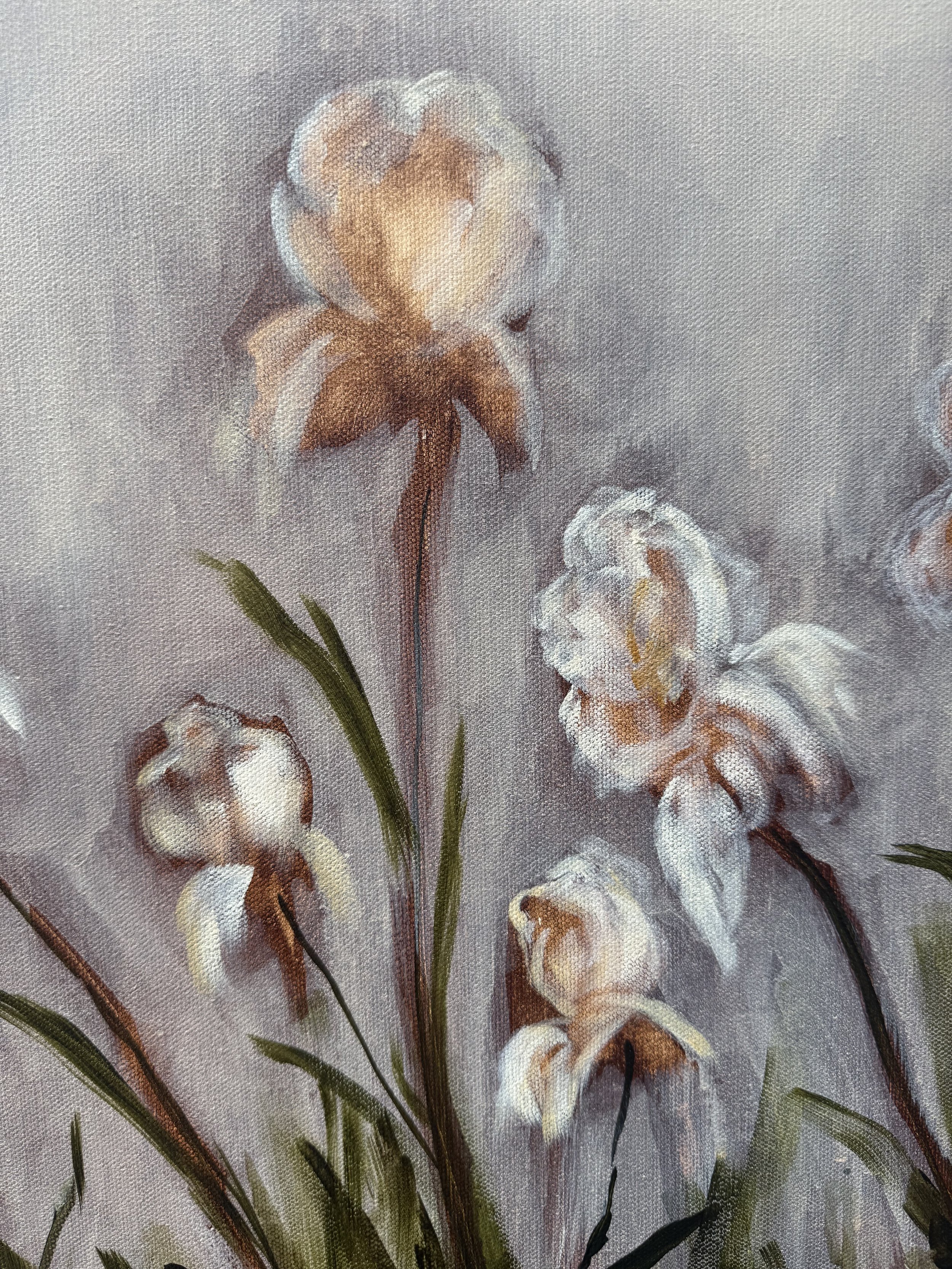 FiorellaWhiteCreamModernIrisContemporaryFloralLandscapeDetail3SarahMorrisonAbstractArtRichmondVirginiaPainterArtis.jpeg