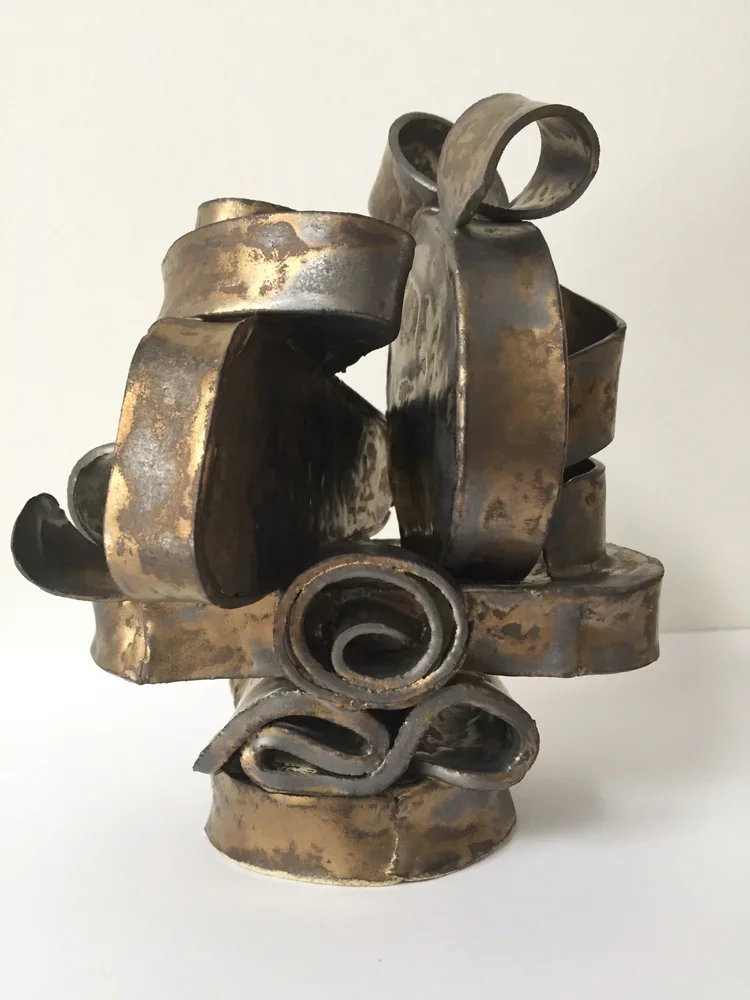 Vela, 2019, ceramic, 6 x 5 x 4 in