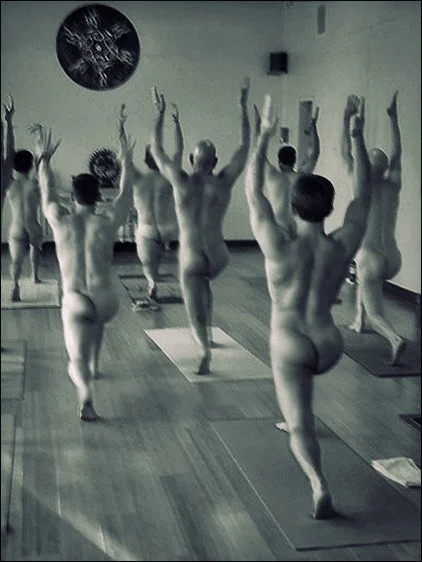 Crescent Lunge.jpg