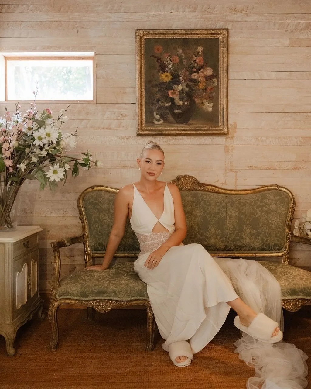 Emily moments &mdash;

Planner, Stylist &amp; Coordinator @hausofhera__ 
Florals @fontanafloral 
Photography @megankelly.studio 
Videography @stodart.studio 
Music @danielle_guest_music 
Celebrant @gracelewincelebrant 
Stationery design @signedbyshau