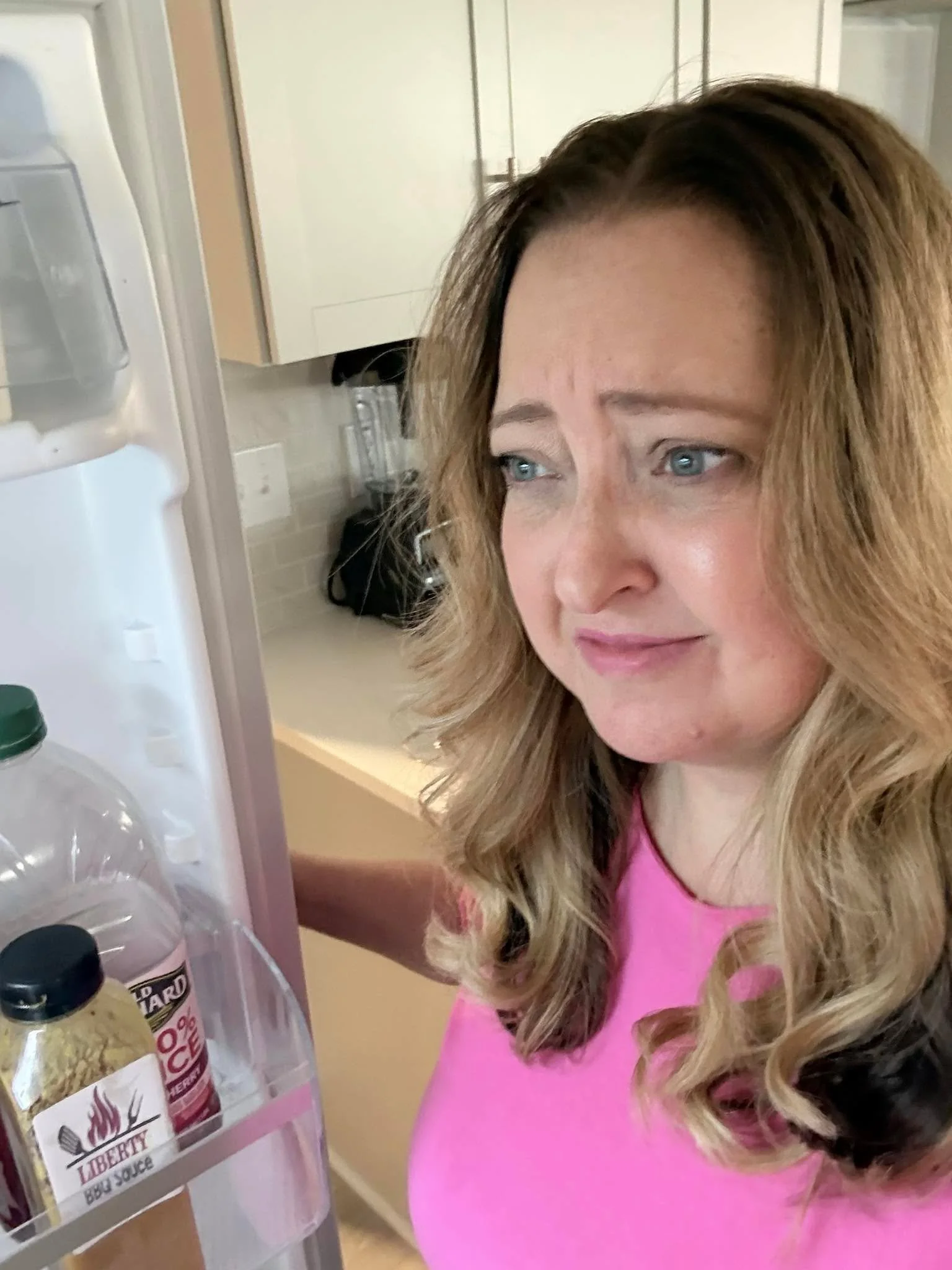 POV to all my friends who understand: 🤪 

In my Hot Flash Era and honestly? It&rsquo;s less main character energy and more like walking into a wall. 

If you&rsquo;re currently standing in the kitchen wondering if you live here or just visited for a